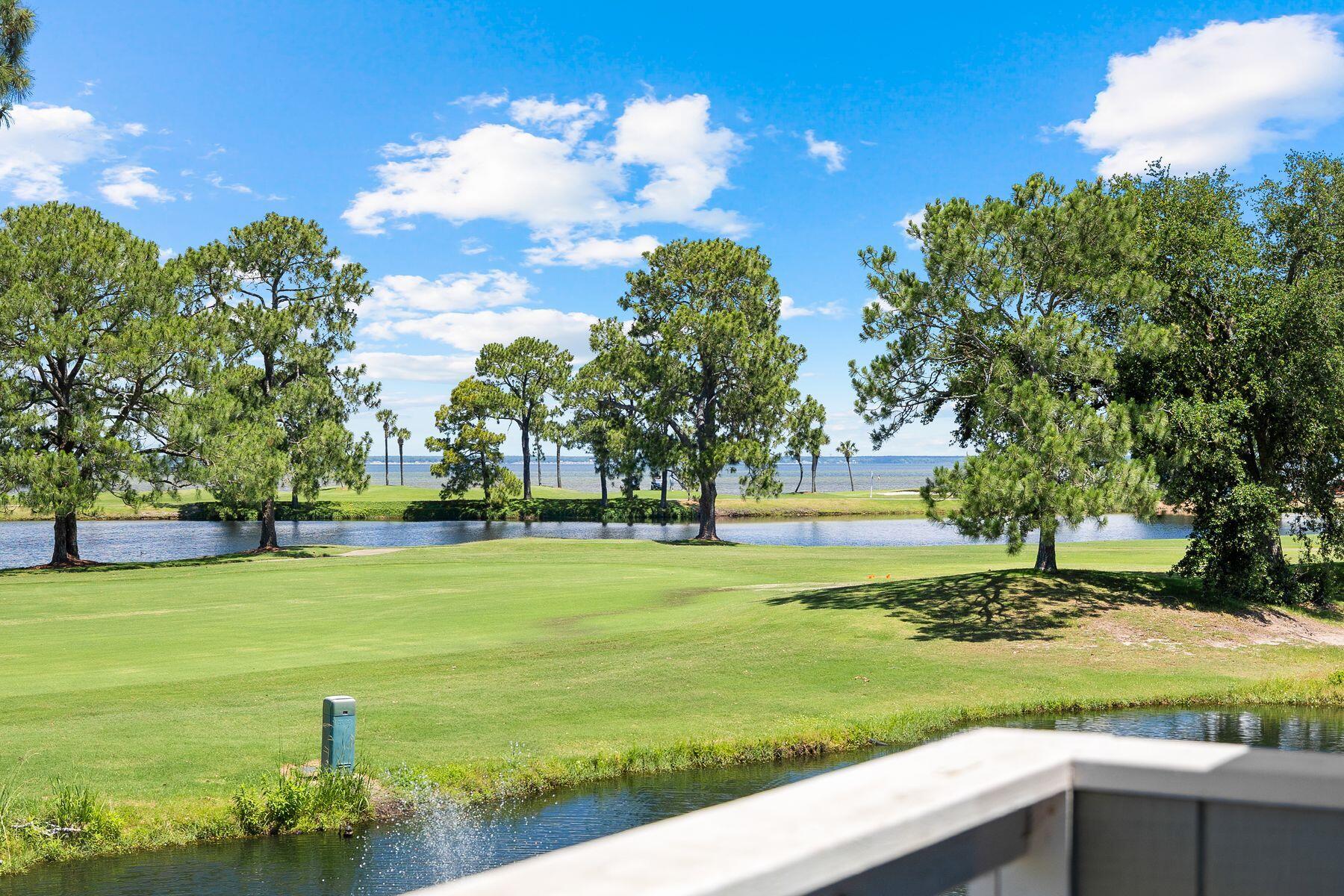 LINKSIDE VILLAGE UNIT 1 - Residential