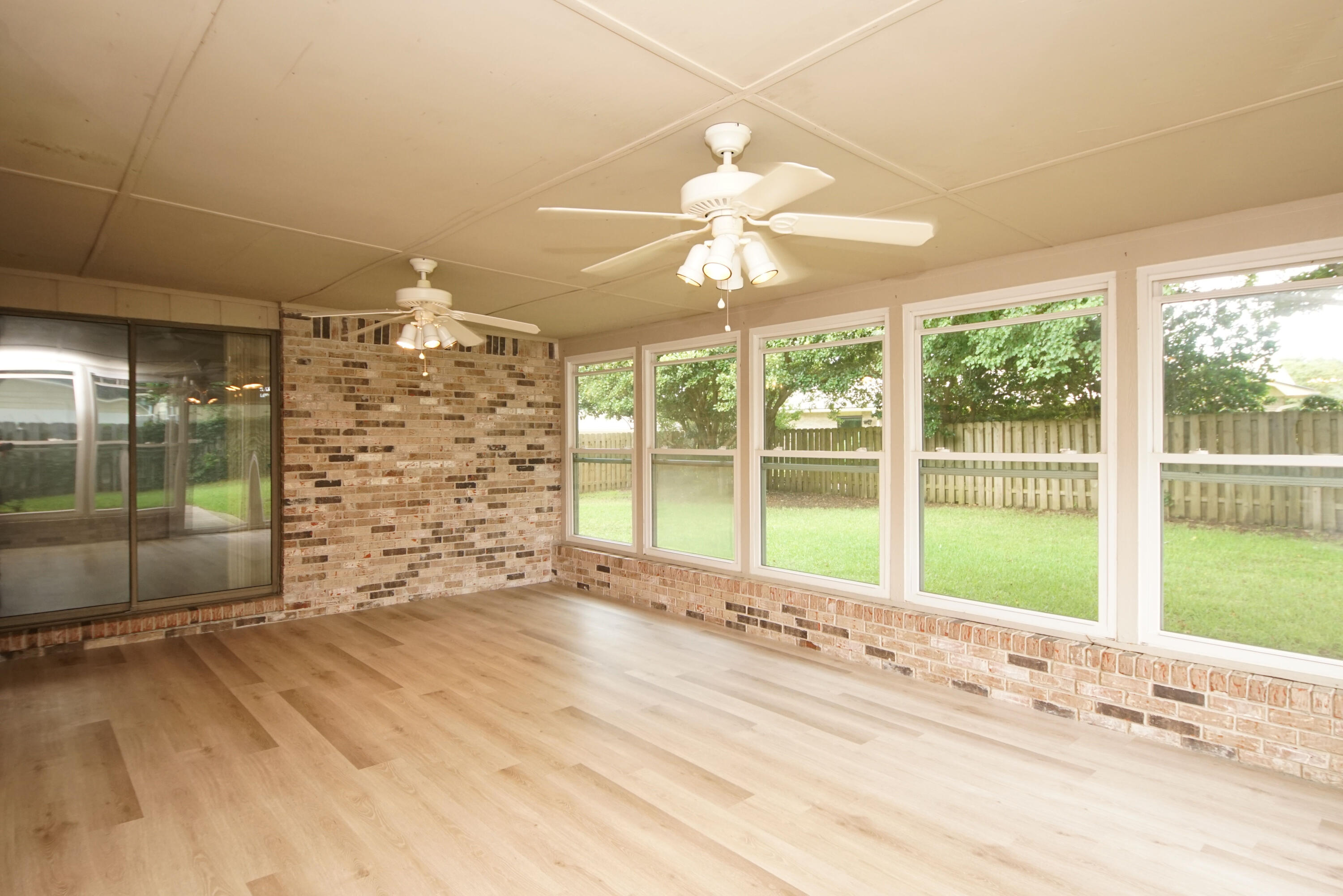 LAKE LORRAINE ESTATES 3 - Residential