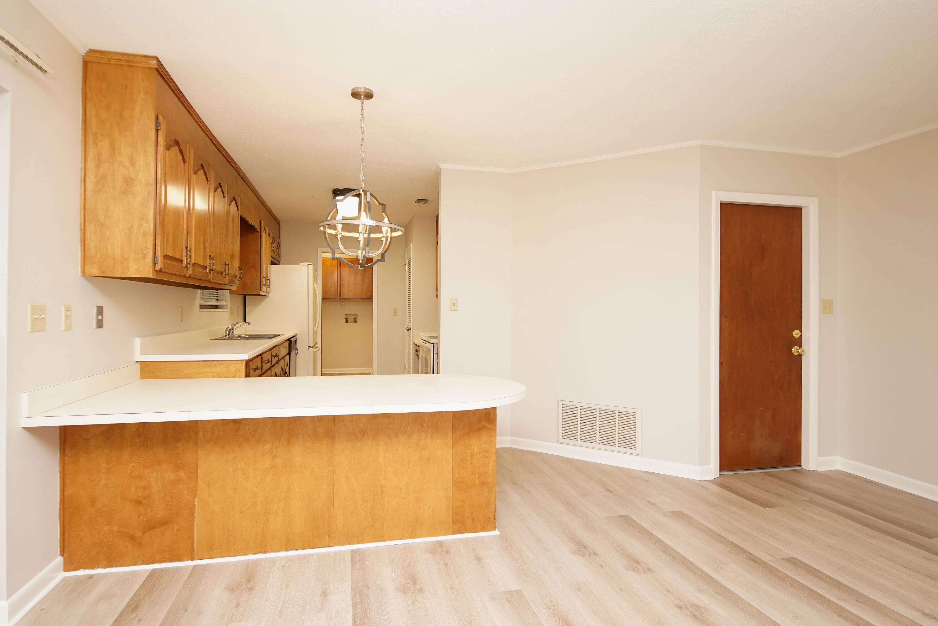 LAKE LORRAINE ESTATES 3 - Residential