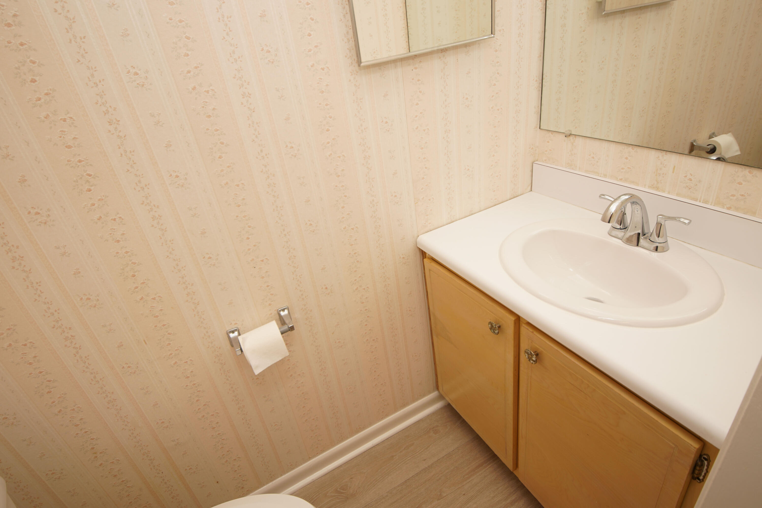 LAKE LORRAINE ESTATES 3 - Residential