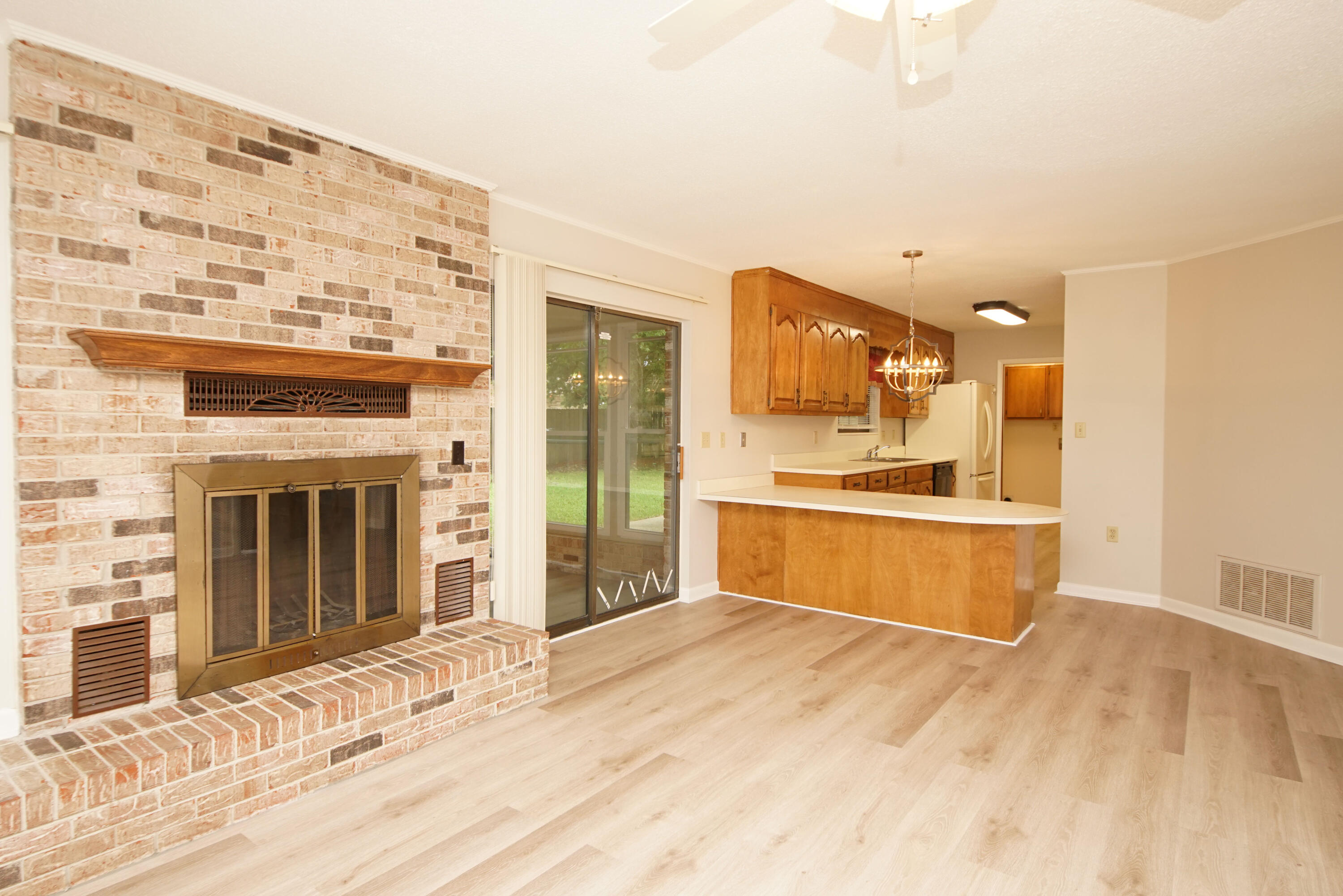 LAKE LORRAINE ESTATES 3 - Residential