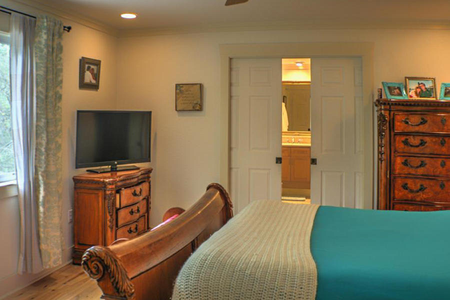 BAY MAGNOLIA - Residential Lease