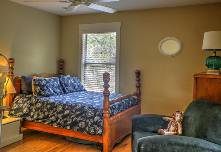 BAY MAGNOLIA - Residential Lease