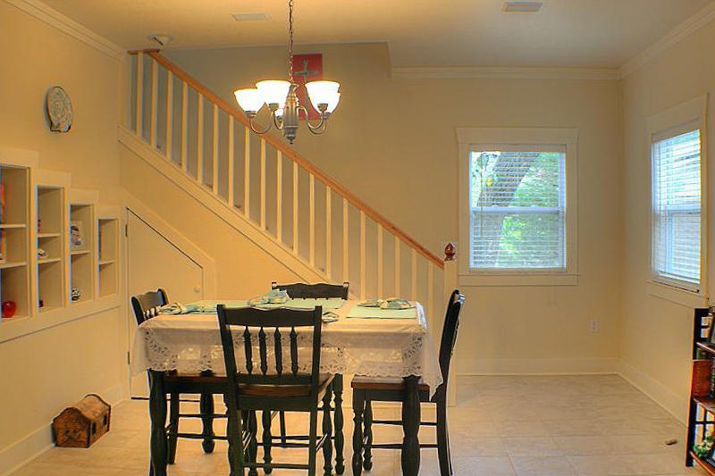 BAY MAGNOLIA - Residential Lease