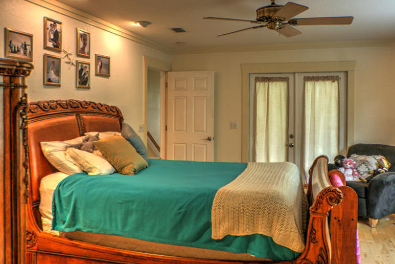 BAY MAGNOLIA - Residential Lease