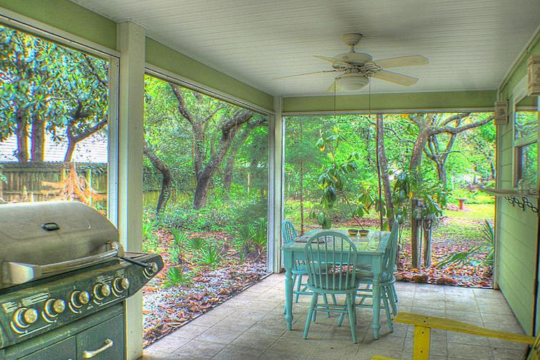 BAY MAGNOLIA - Residential Lease