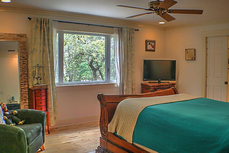 BAY MAGNOLIA - Residential Lease