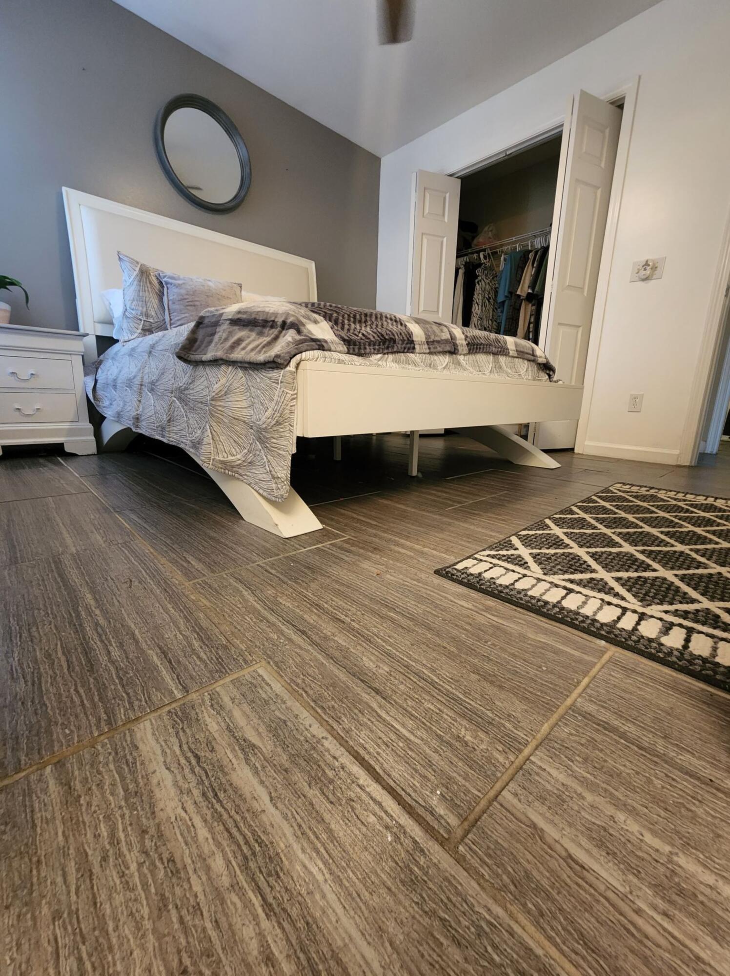 OAKWOOD LAKES ESTATES - Residential