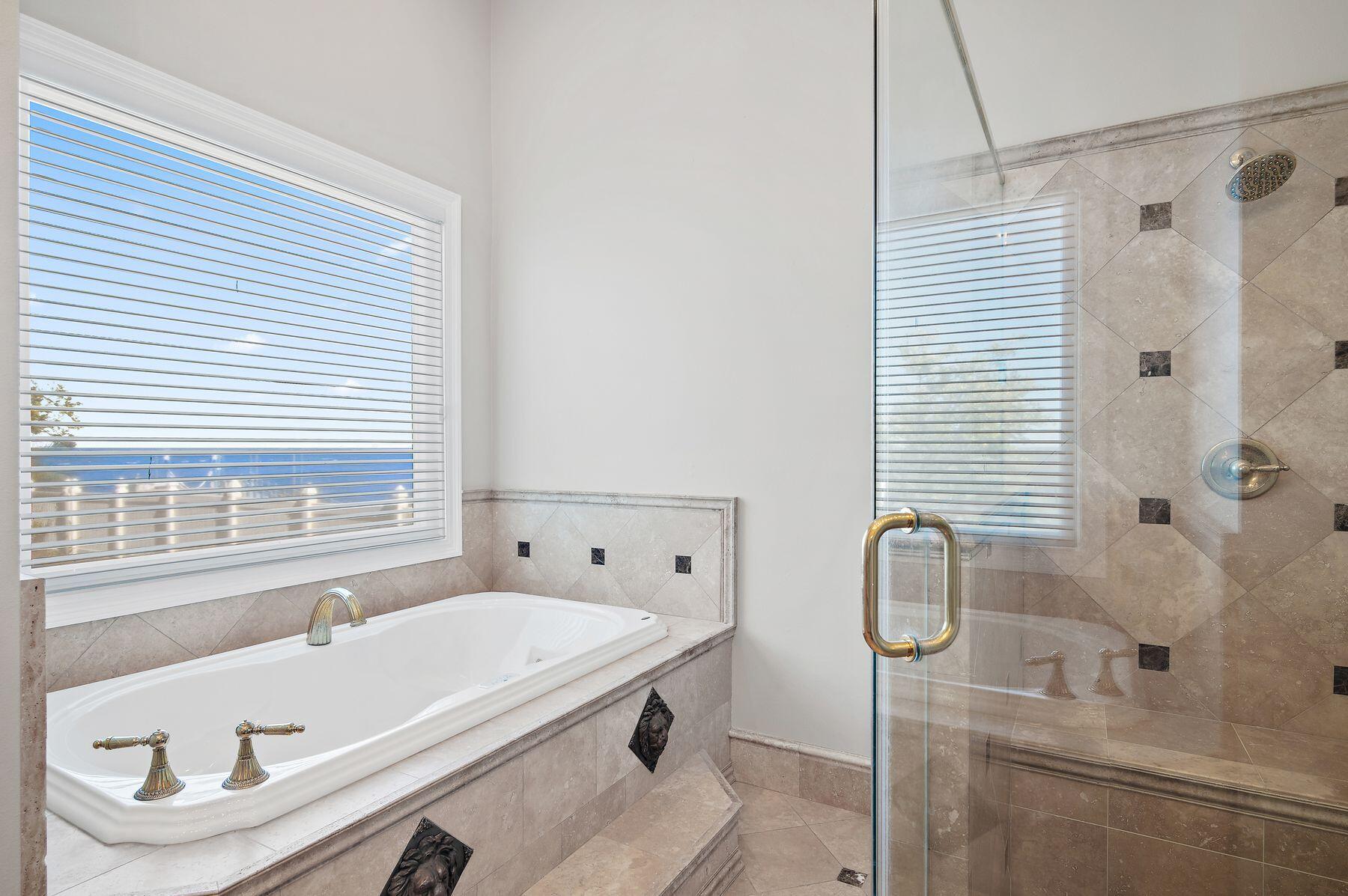 EMERALD BAY PH 1A - Residential