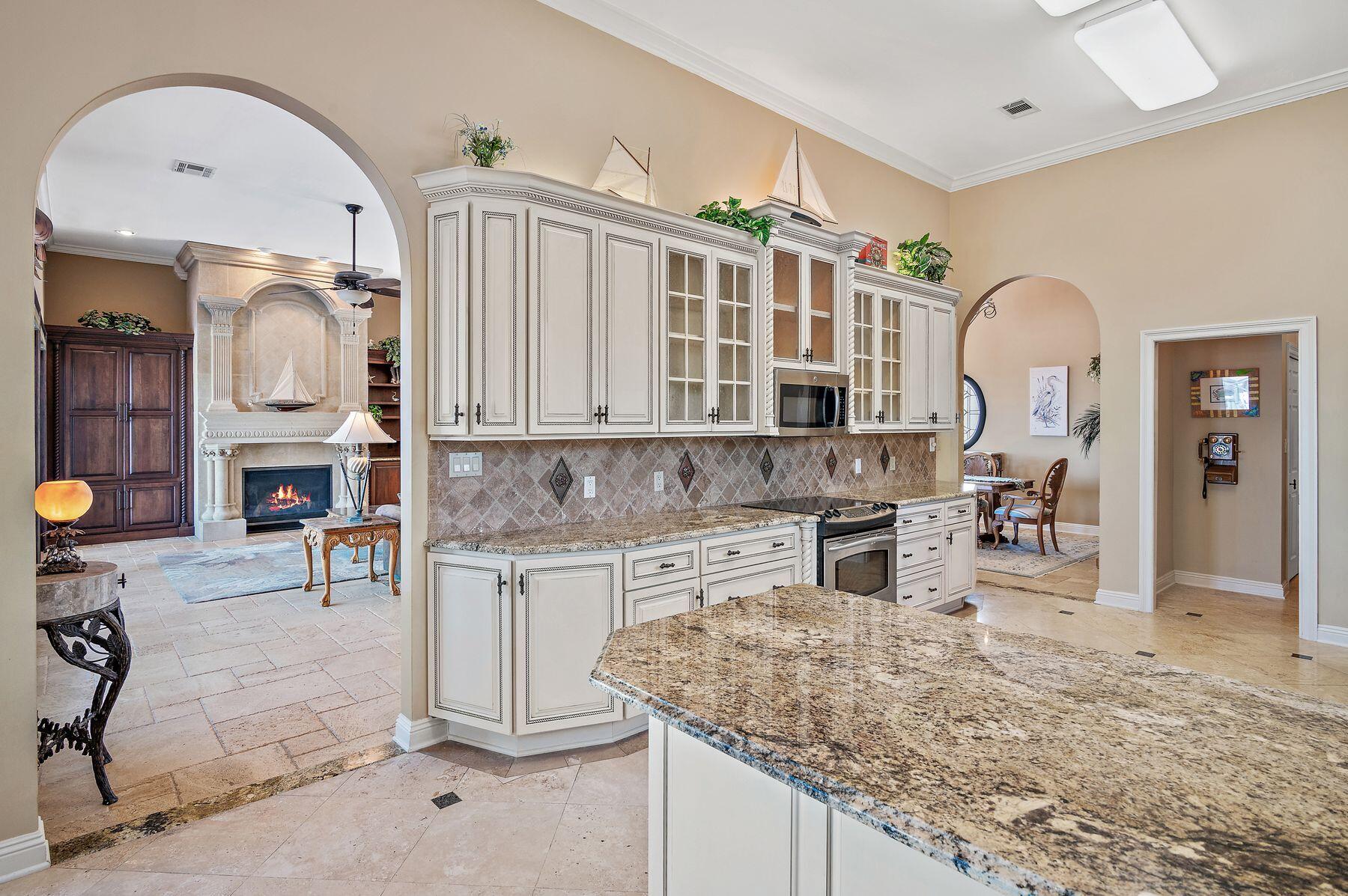 EMERALD BAY PH 1A - Residential