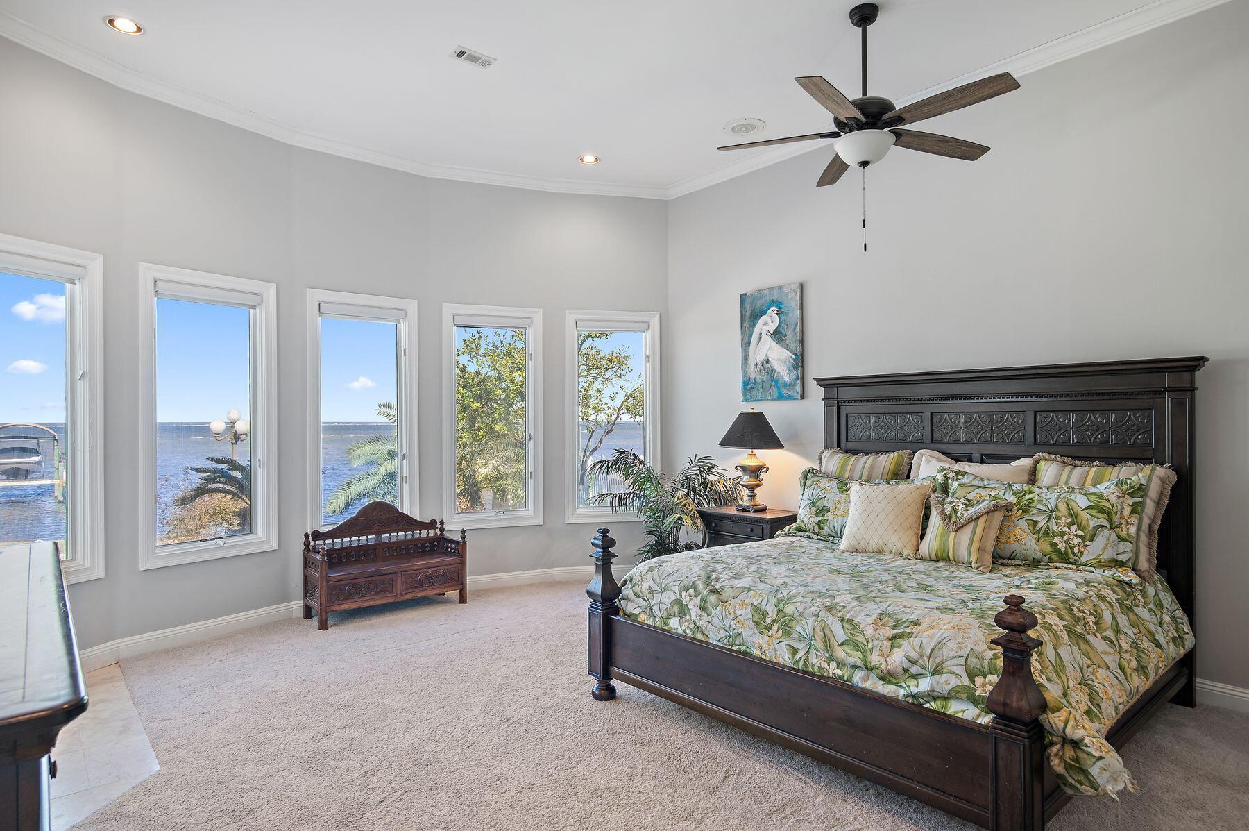 EMERALD BAY PH 1A - Residential