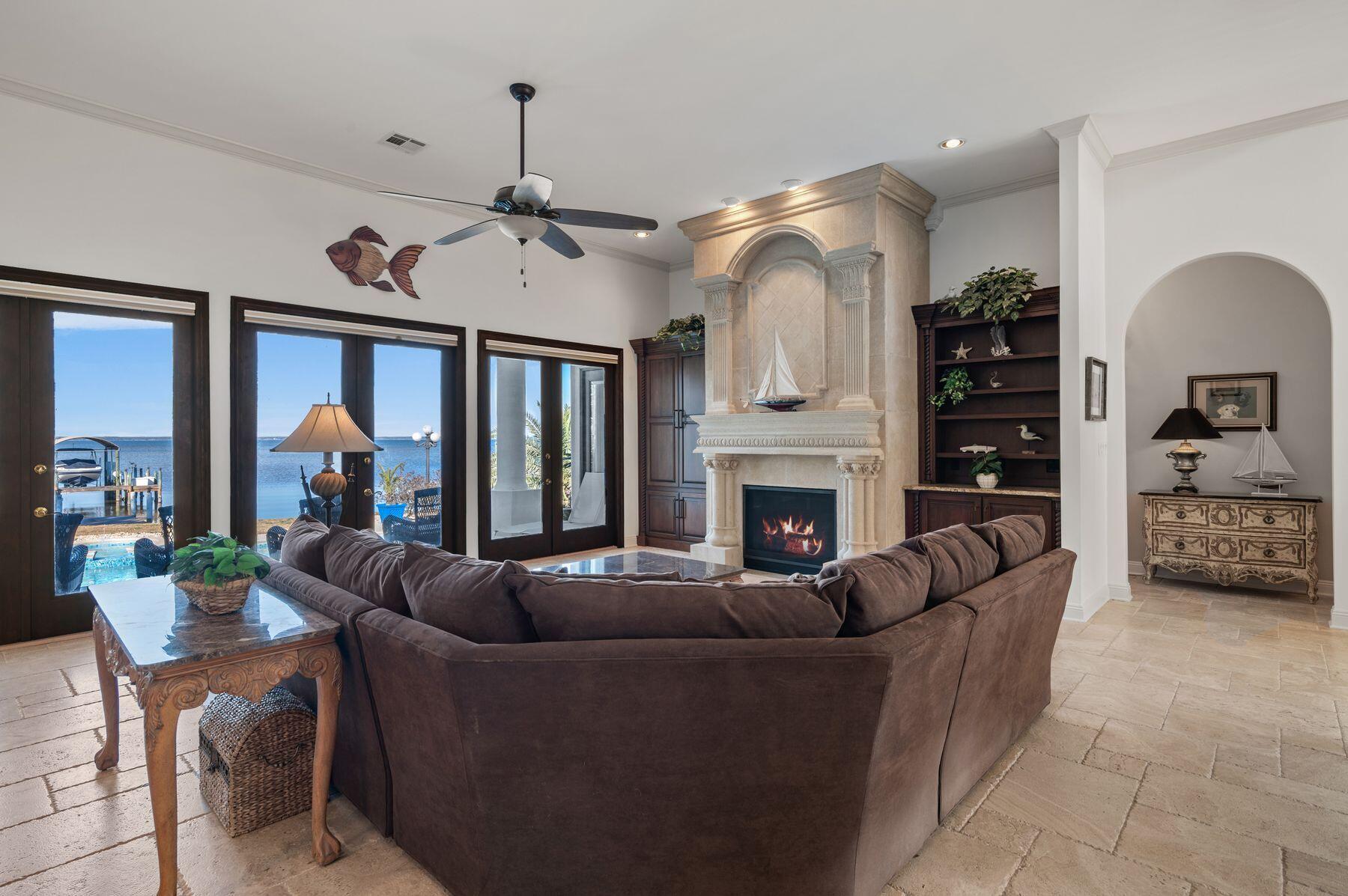 EMERALD BAY PH 1A - Residential