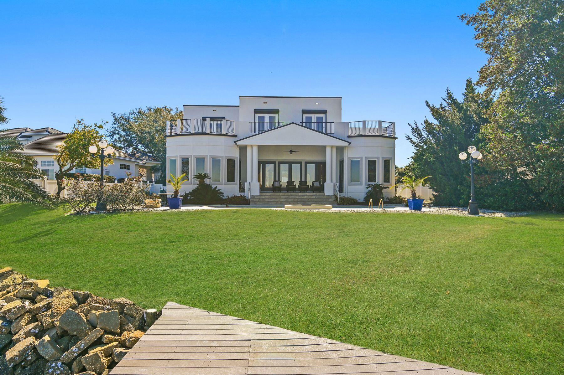 EMERALD BAY PH 1A - Residential
