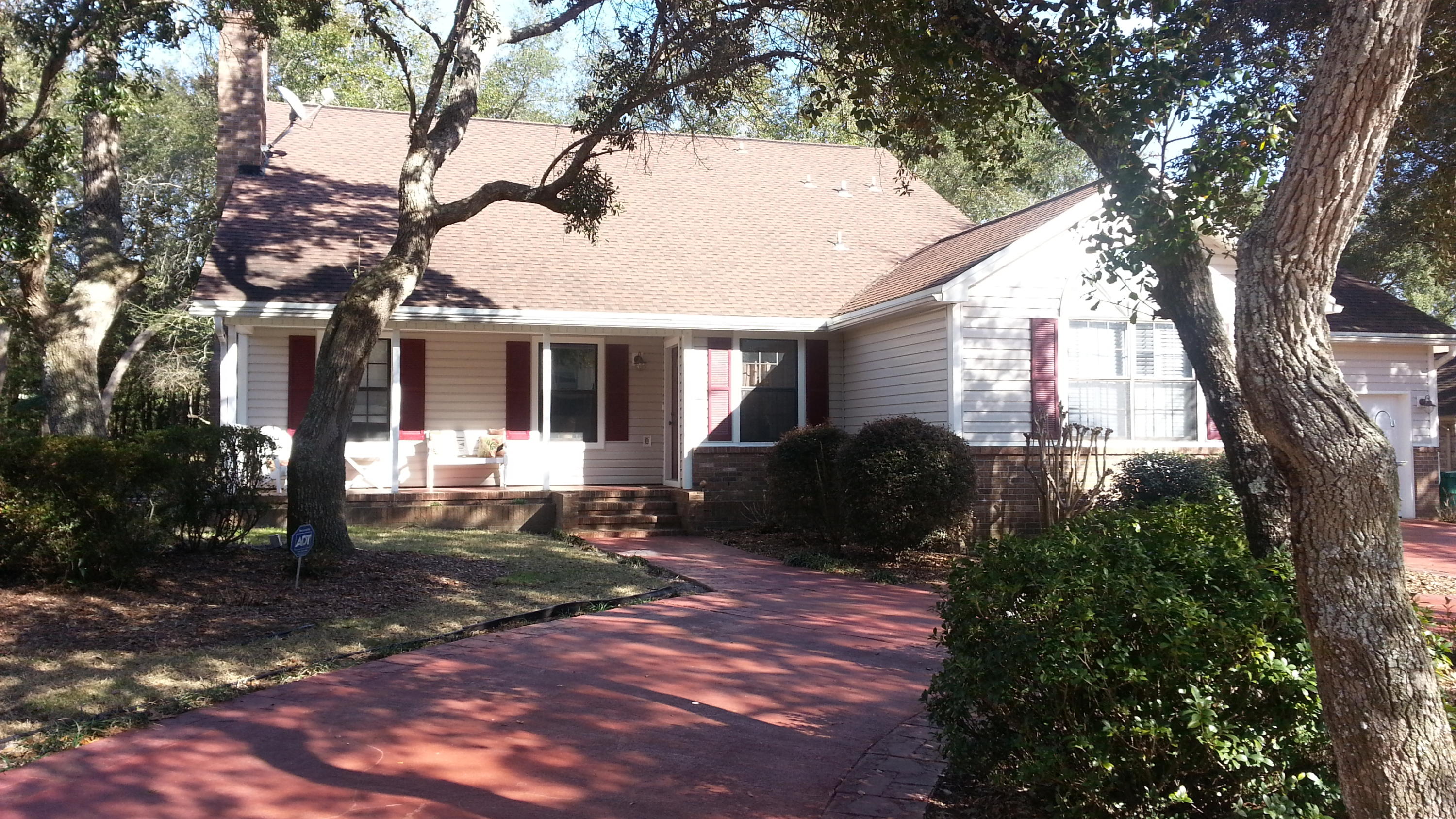 Wonderful subdivision of Bluewater Bay offers a two story home with large lot. Home offers Master Bedrm on first floor with a whole wall of closet space with mirrored sliding doors. Large Master Bath with Jacuzzi tub, separate shower, double vanities and water closet. Kitchen has many cabinets and lots of counter space and a breakfast bar. Breakfast Room is complimented with bay window and door leading out to the awesome deck. Living room has vaulted ceilings and Gas Fireplace to cozy up to on those cool nights. Dining room is good size accented with chair rails and large window looking out to the park-like back yard. Three additional bedrms up stairs. The large 2 level deck is wonderful for entertaining or grab your morning coffee and enjoy the park-like backyard.