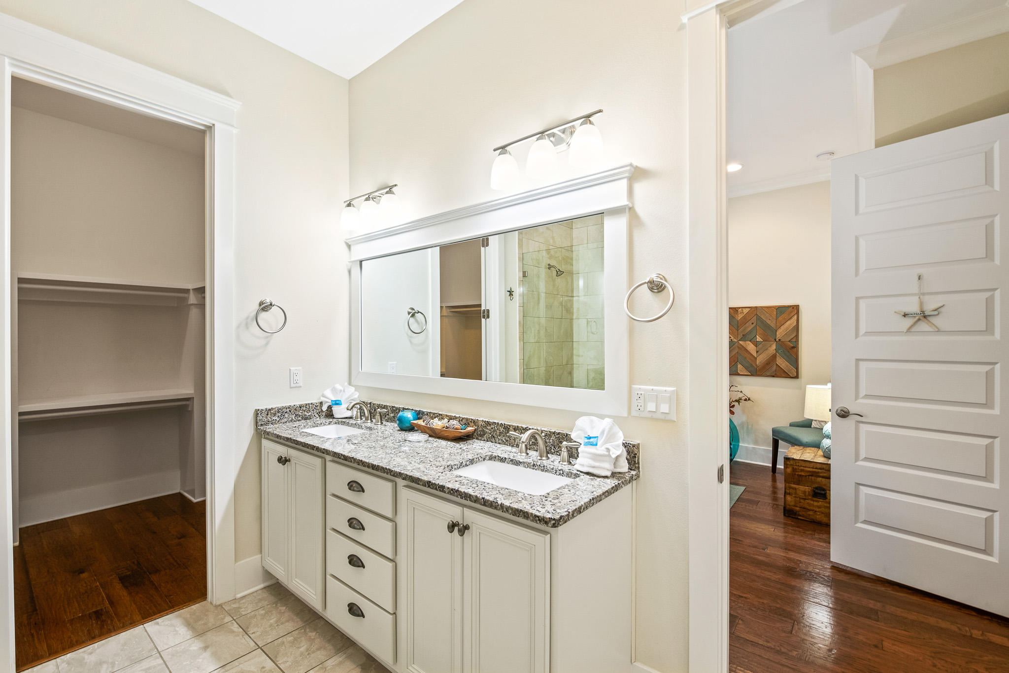HIGHLAND PARKS - Residential
