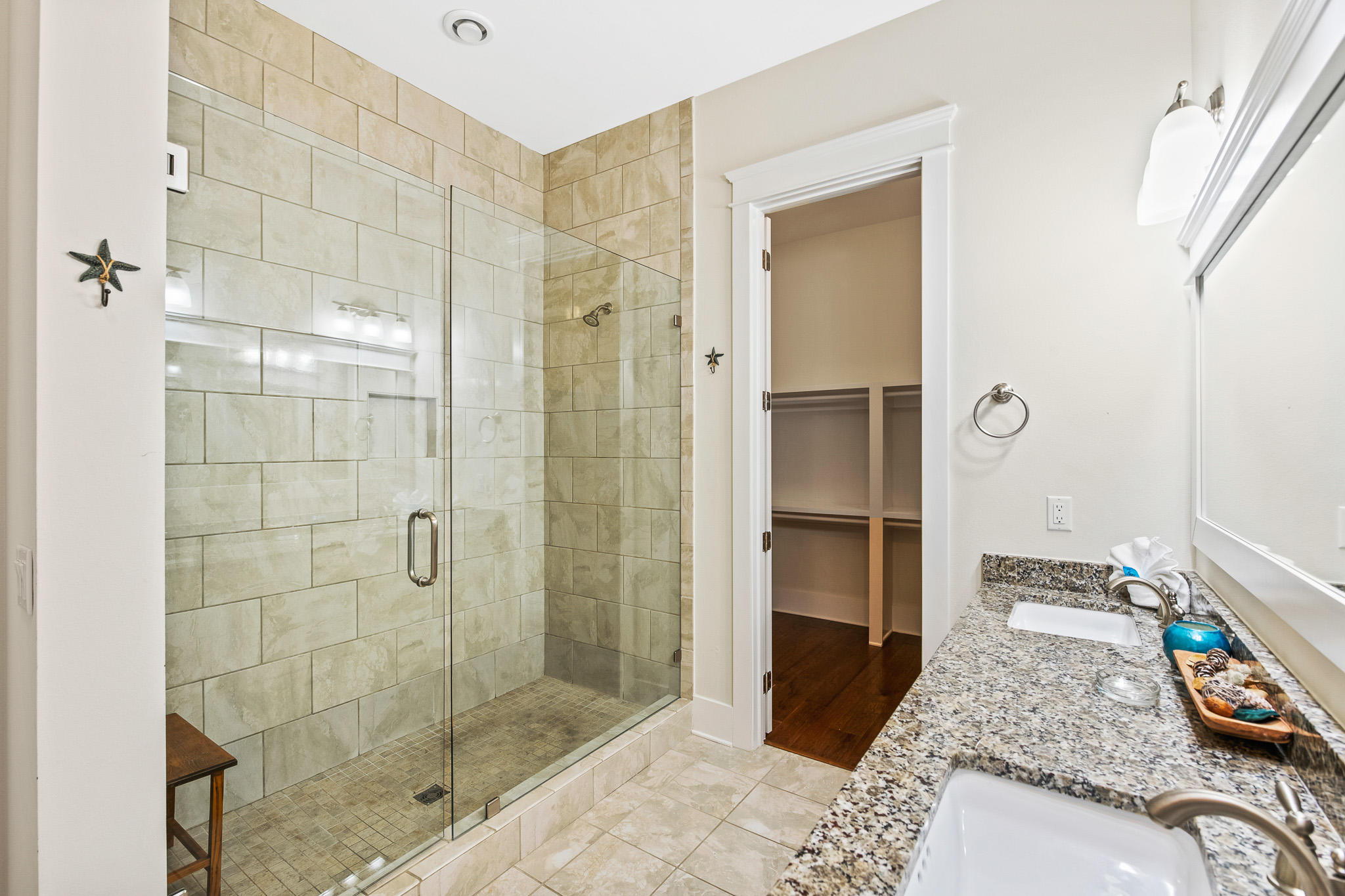 HIGHLAND PARKS - Residential