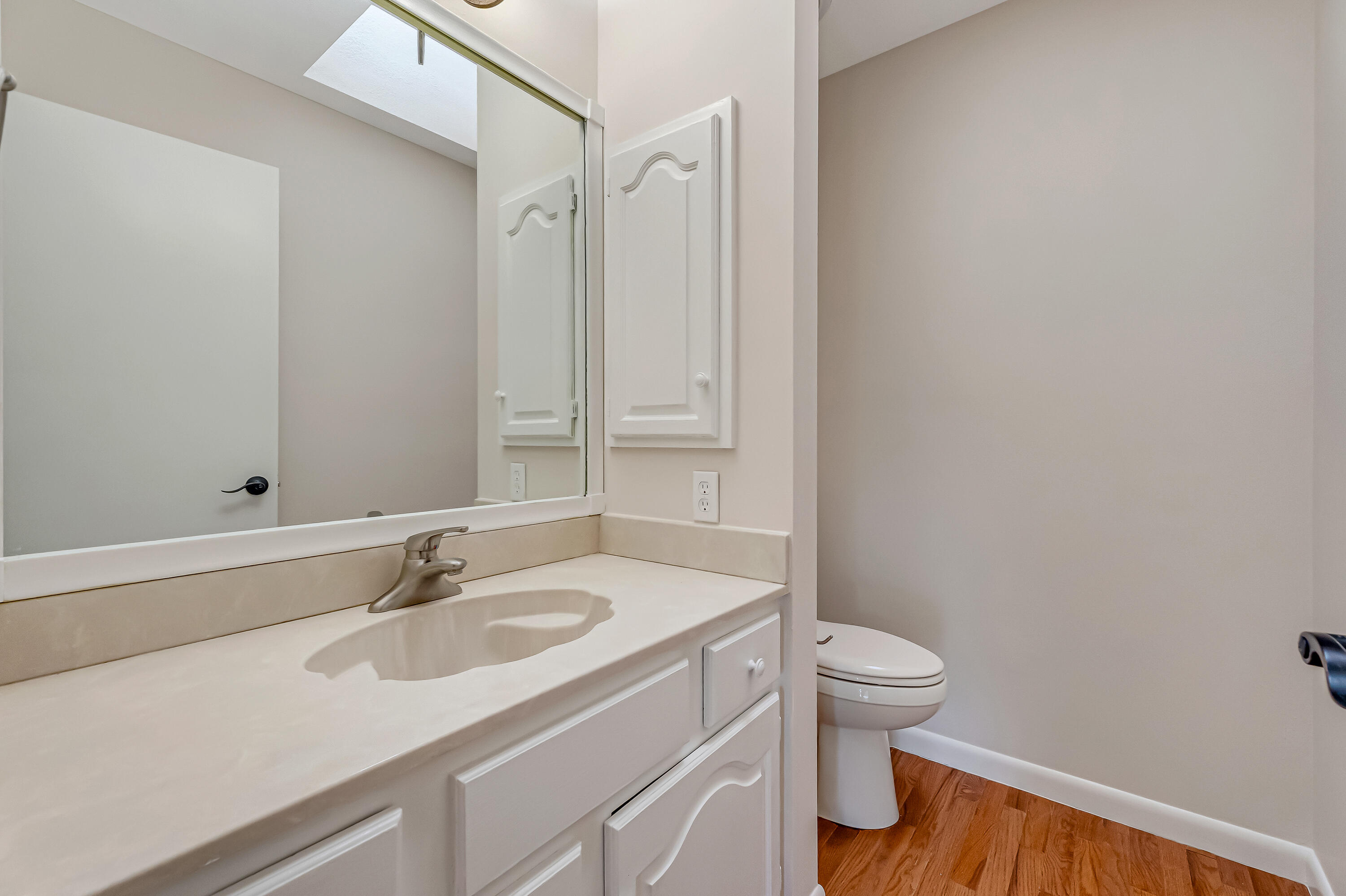 Rocky Bayou Cc Est 3 - Residential Lease