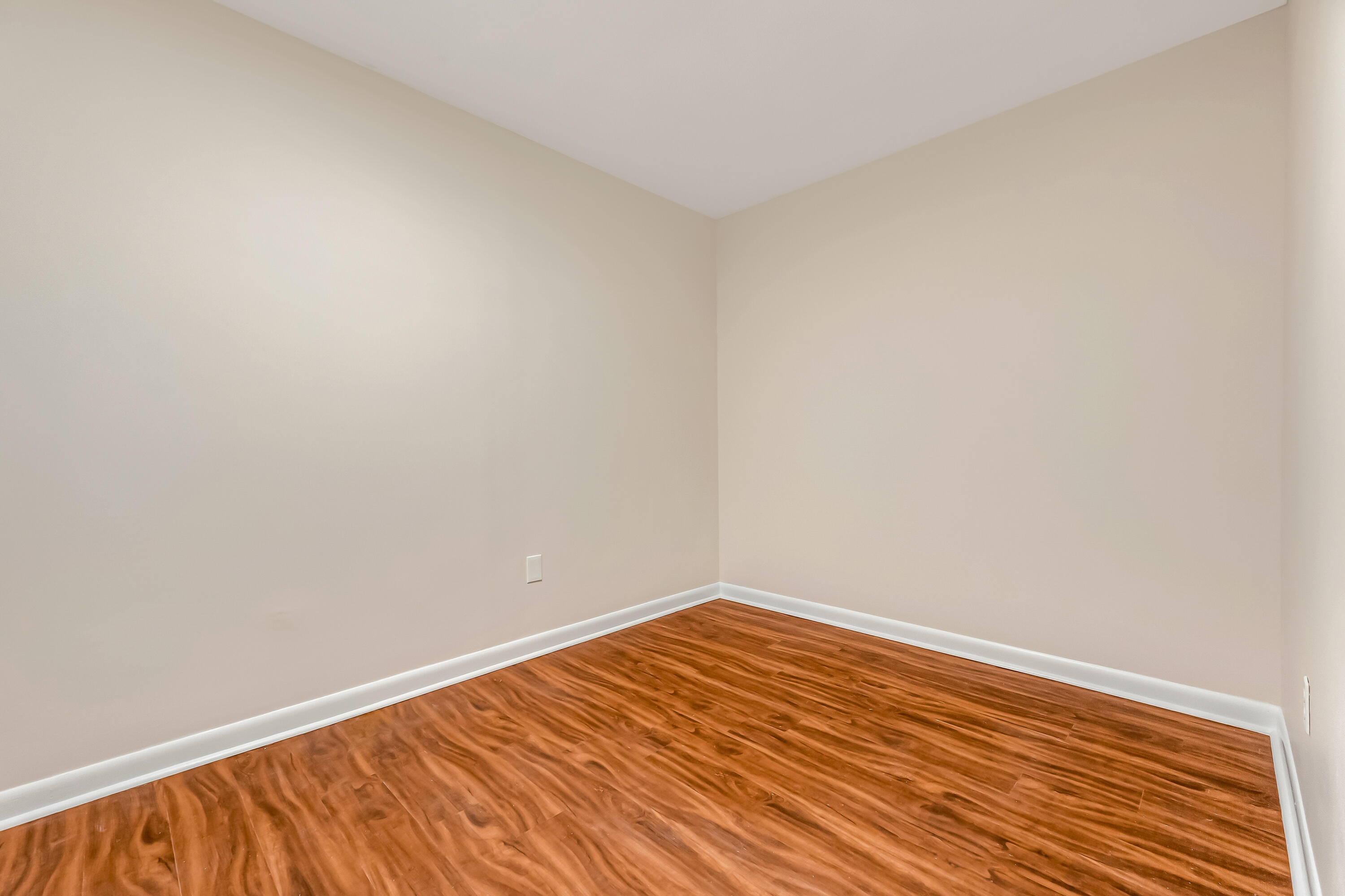 Rocky Bayou Cc Est 3 - Residential Lease