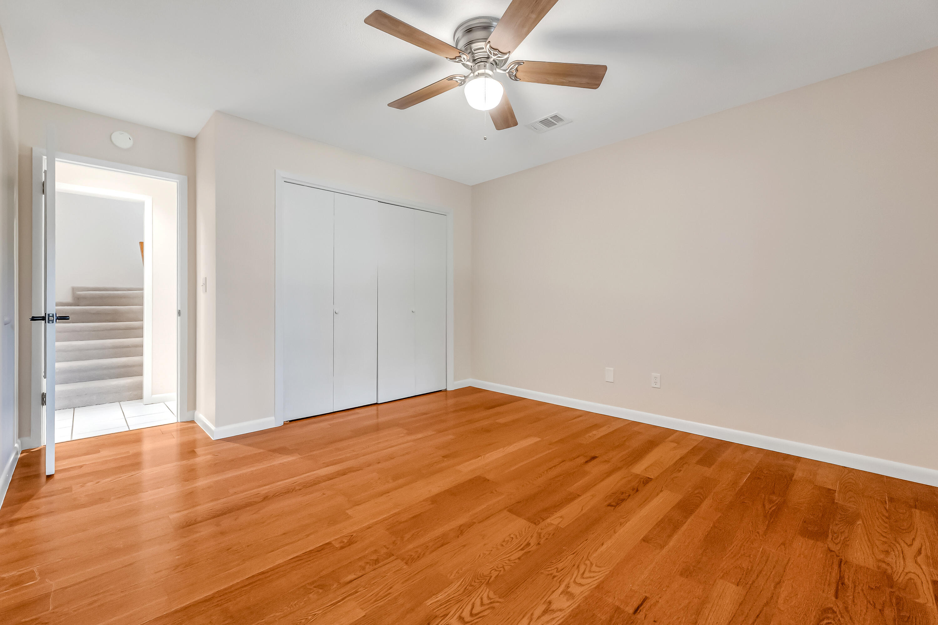 Rocky Bayou Cc Est 3 - Residential Lease