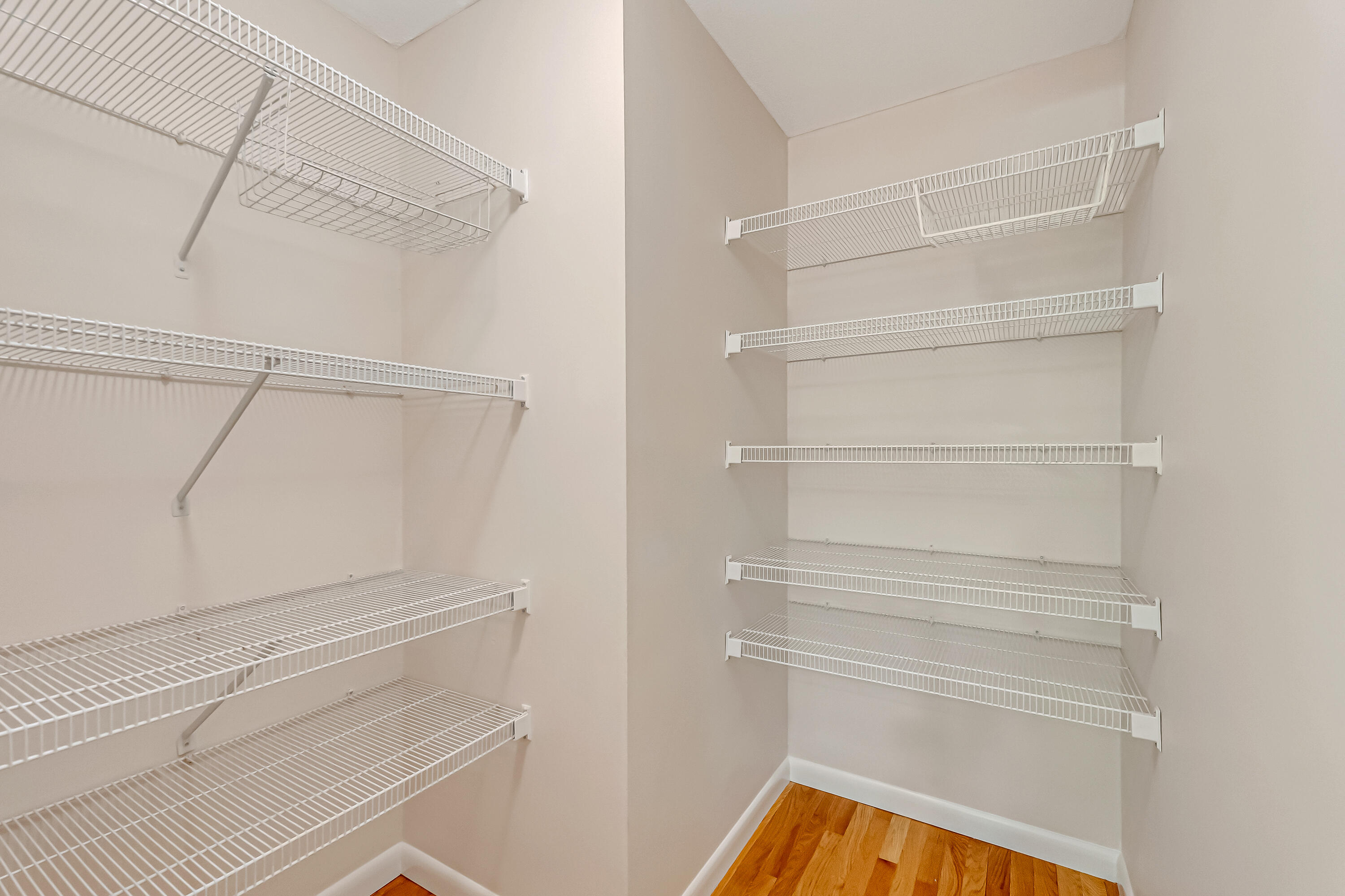 Rocky Bayou Cc Est 3 - Residential Lease