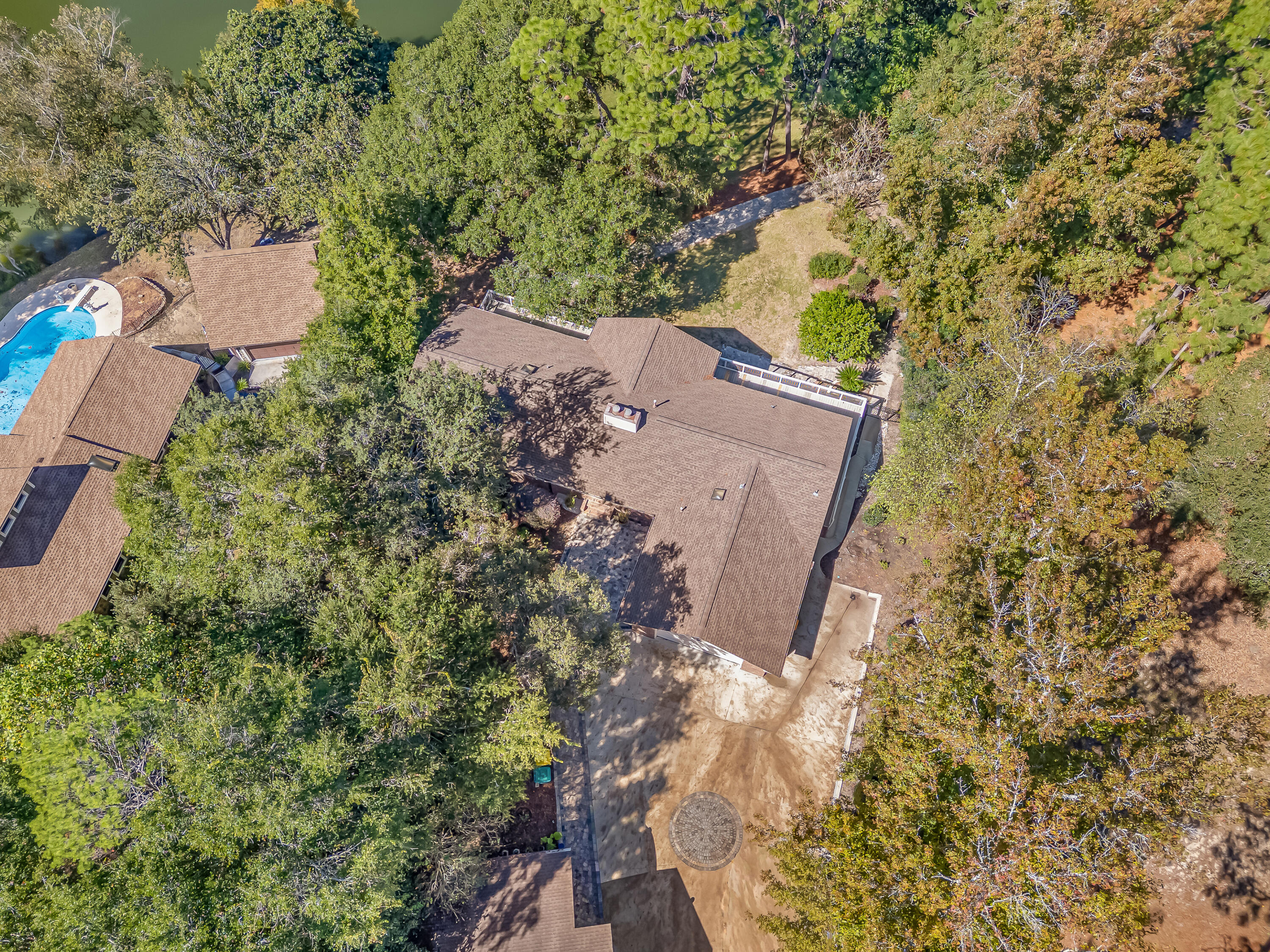 Rocky Bayou Cc Est 3 - Residential Lease