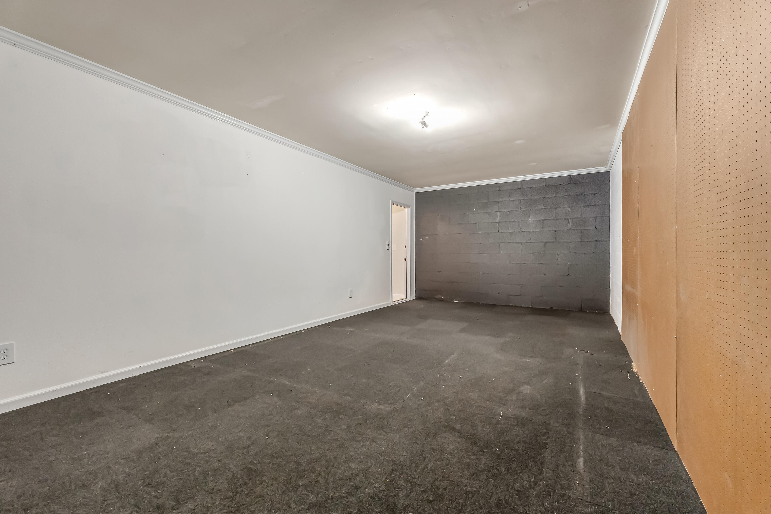 Rocky Bayou Cc Est 3 - Residential Lease