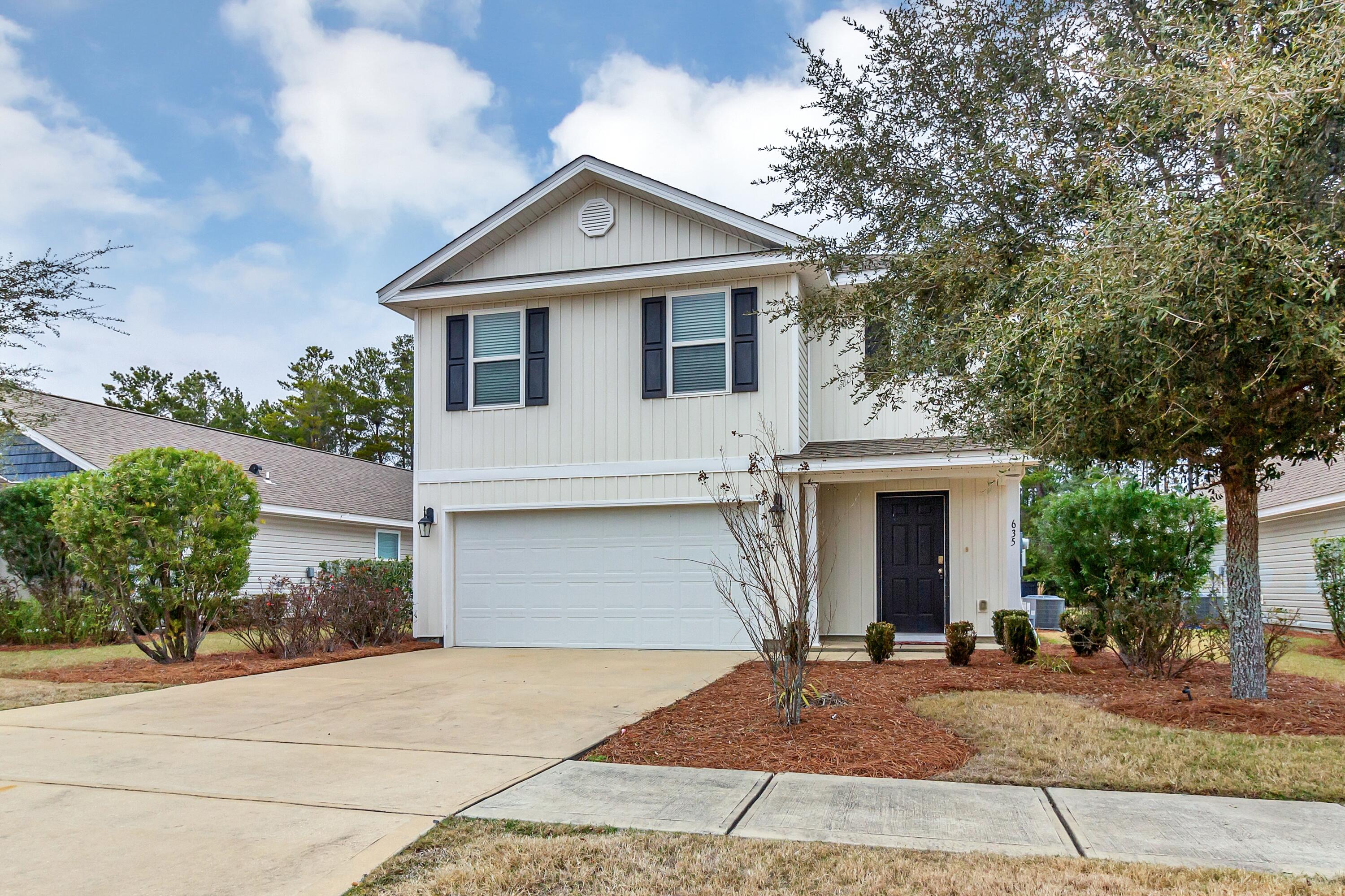 HAMMOCK BAY - Residential
