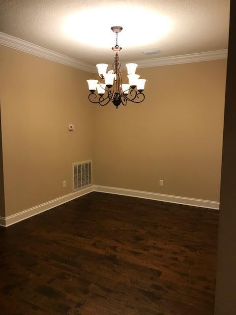 VALPARAISO PINECREST 6 - Residential Lease