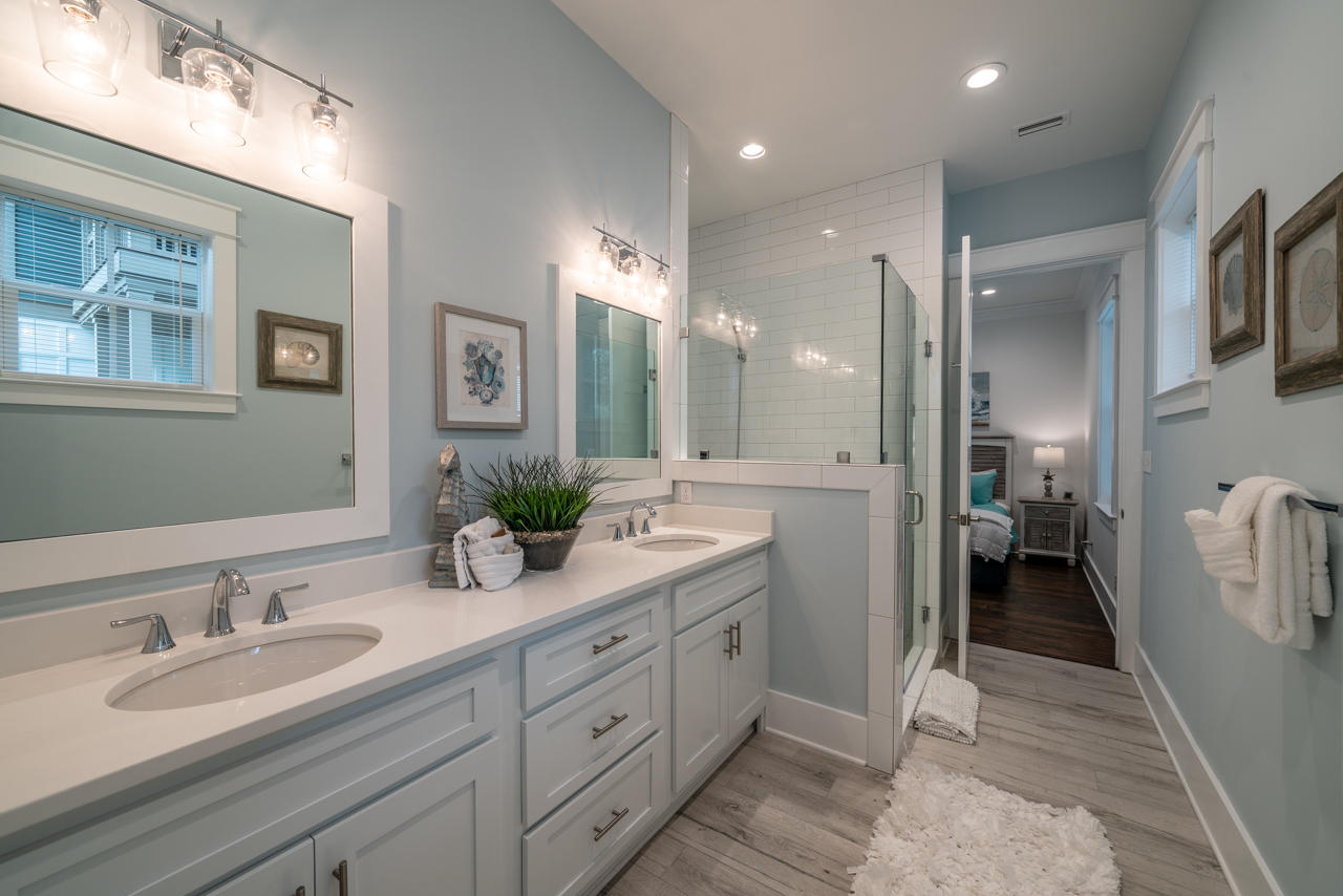 GREENWAY PARK - Residential