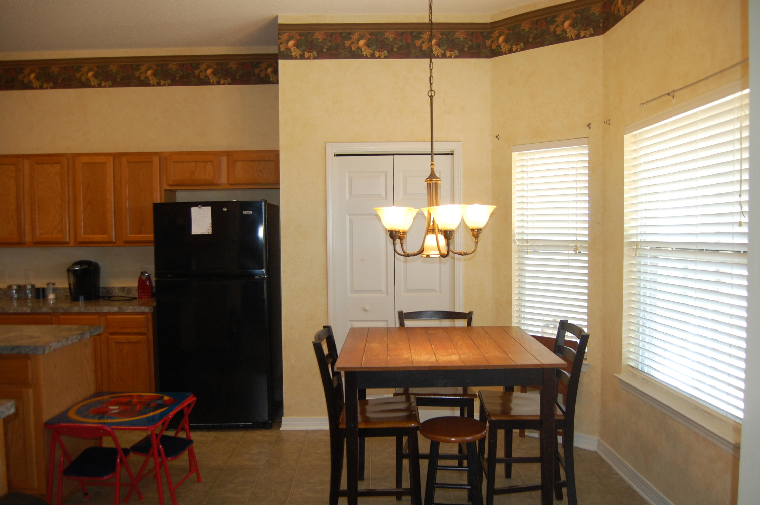 COUNTRYVIEW ESTATES 10TH ADDN - Residential