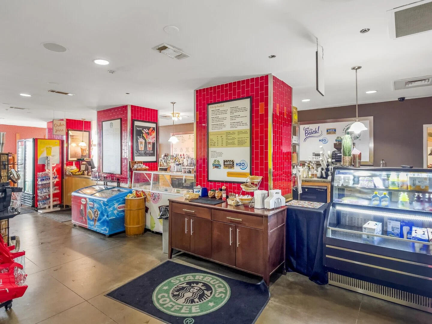 MAJESTIC BEACH TOWERS I - Residential