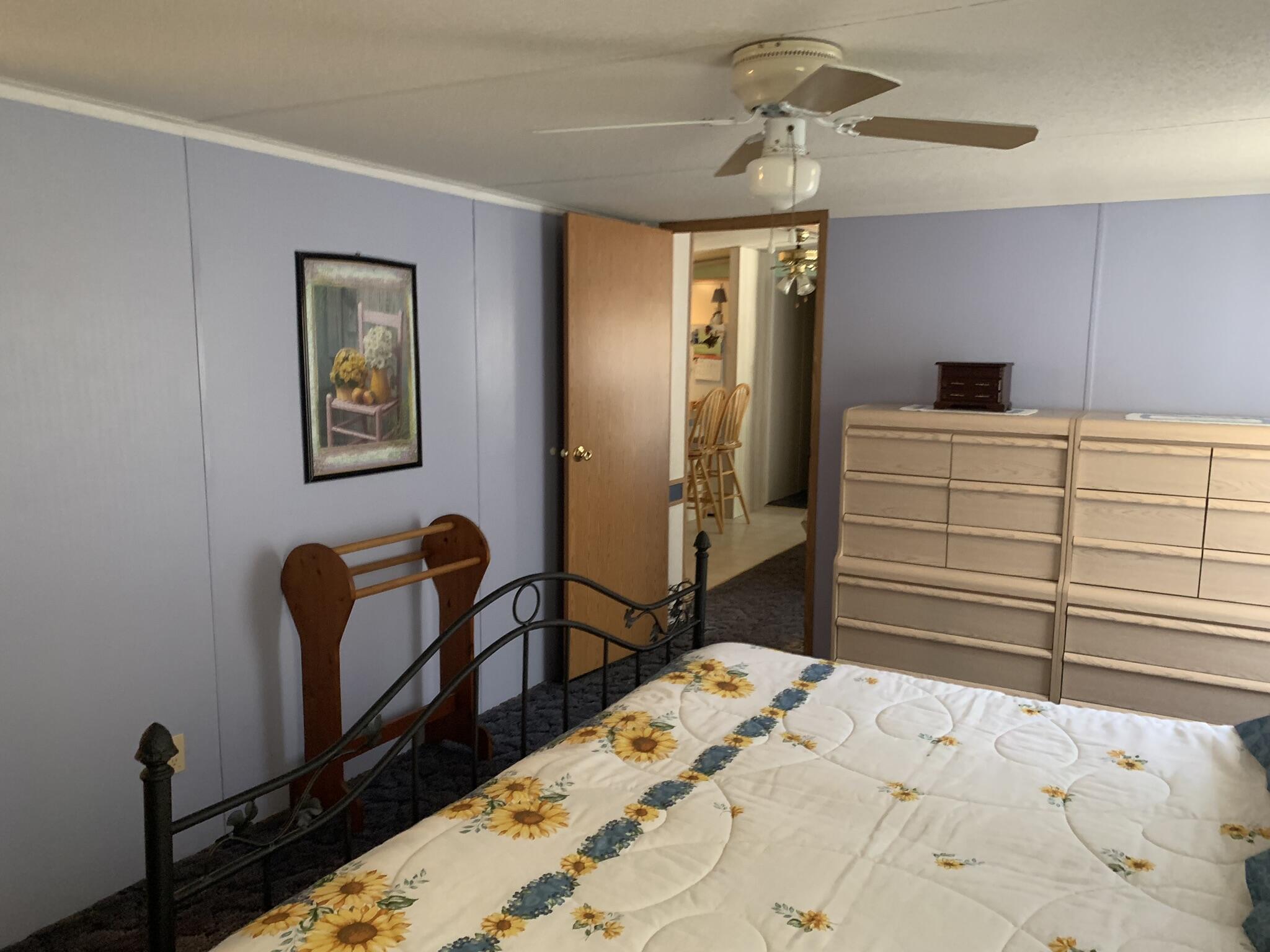 M/H NORTH - Residential Lease