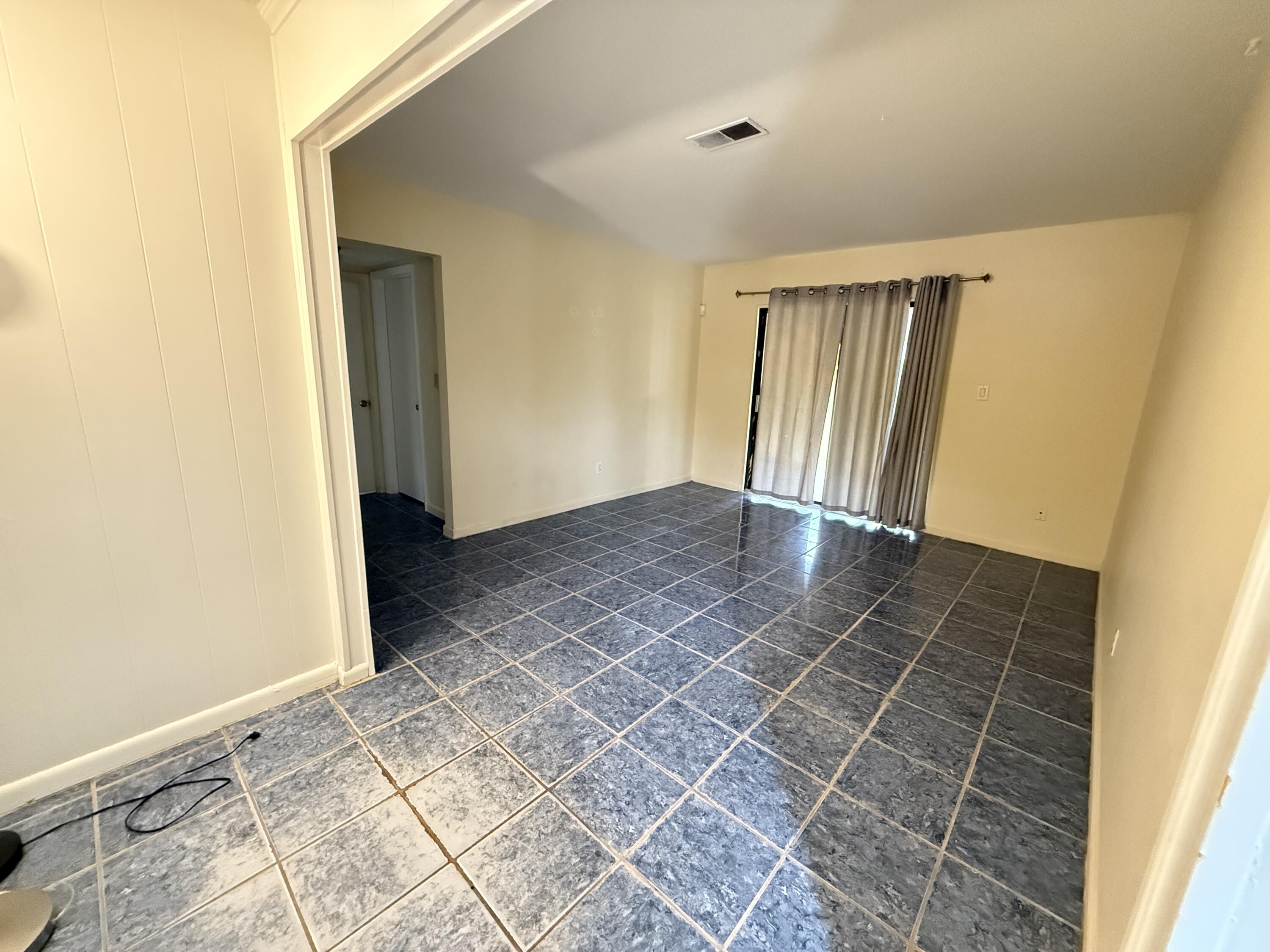 SANTASIA PARK - Residential Lease