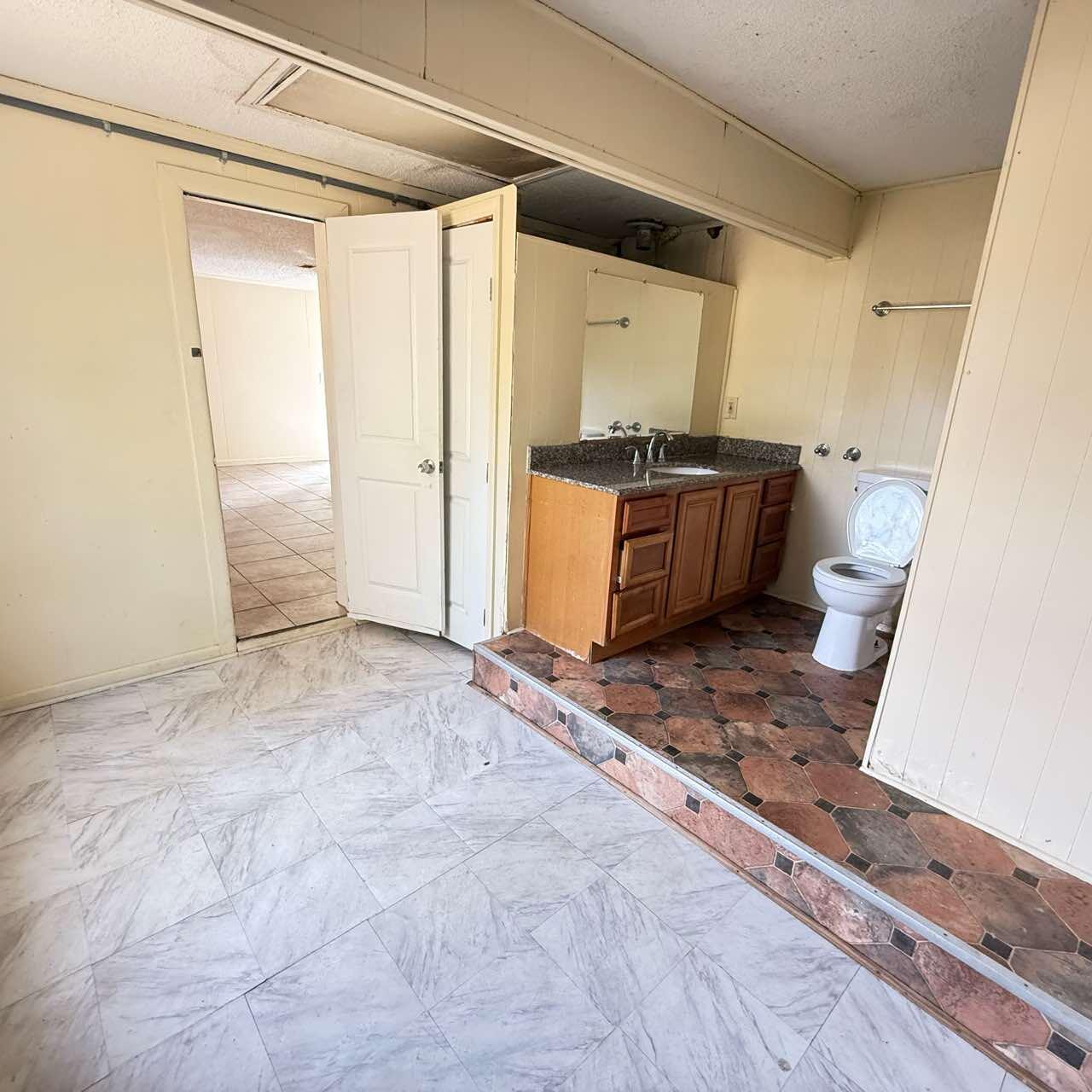 SANTASIA PARK - Residential Lease