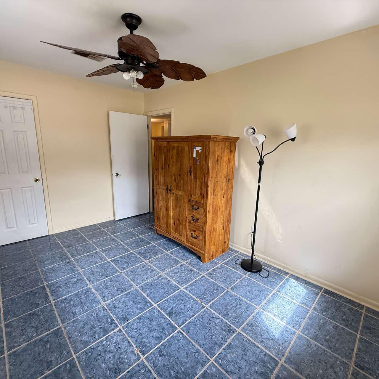 SANTASIA PARK - Residential Lease