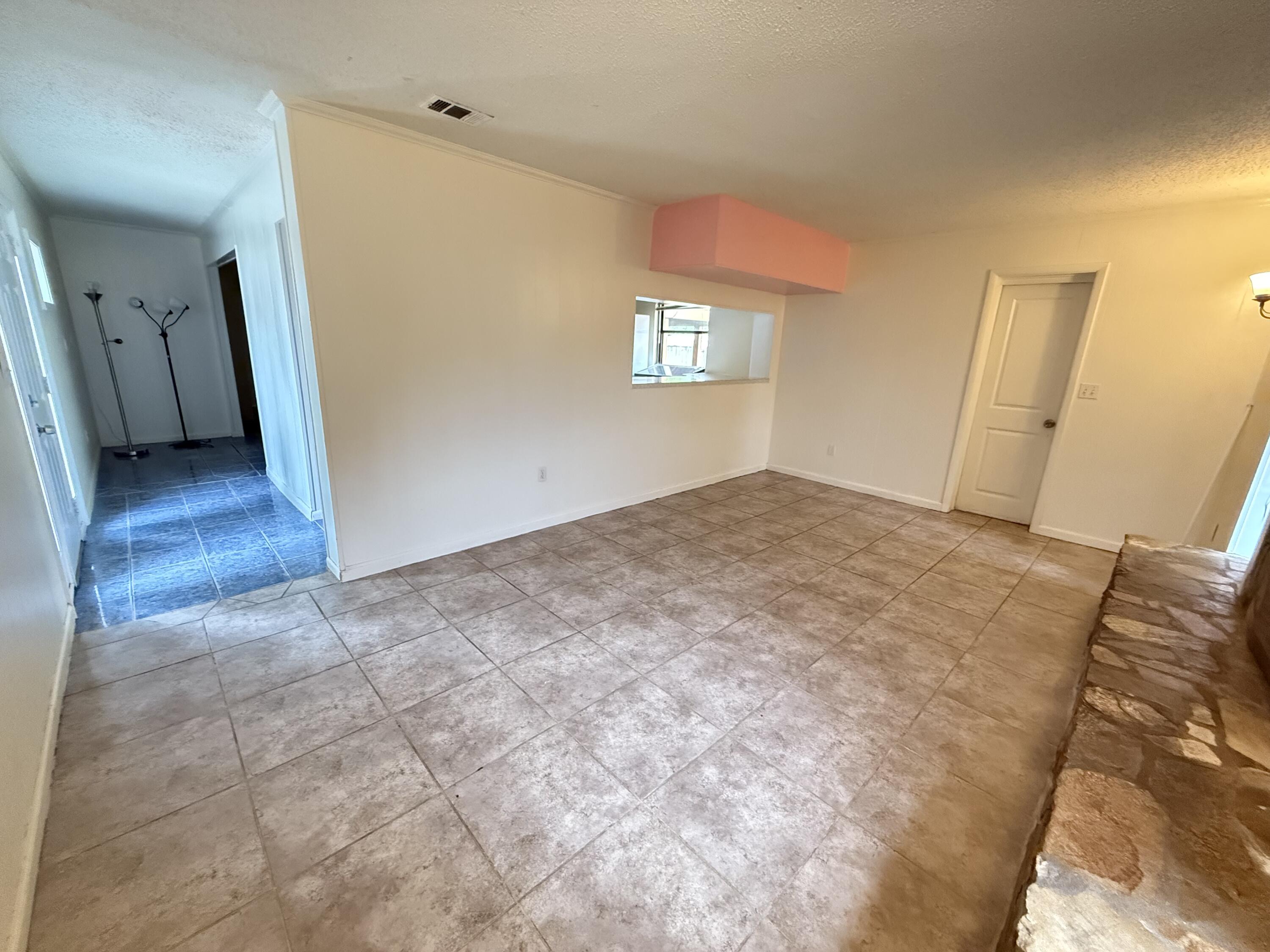 SANTASIA PARK - Residential Lease