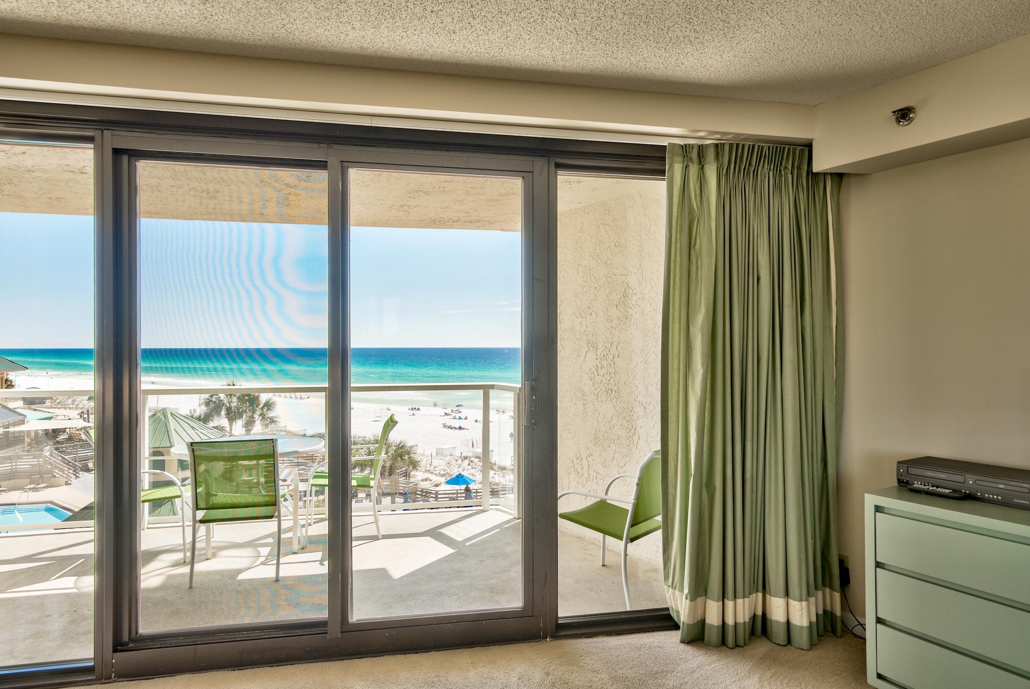 Beachside II - Residential