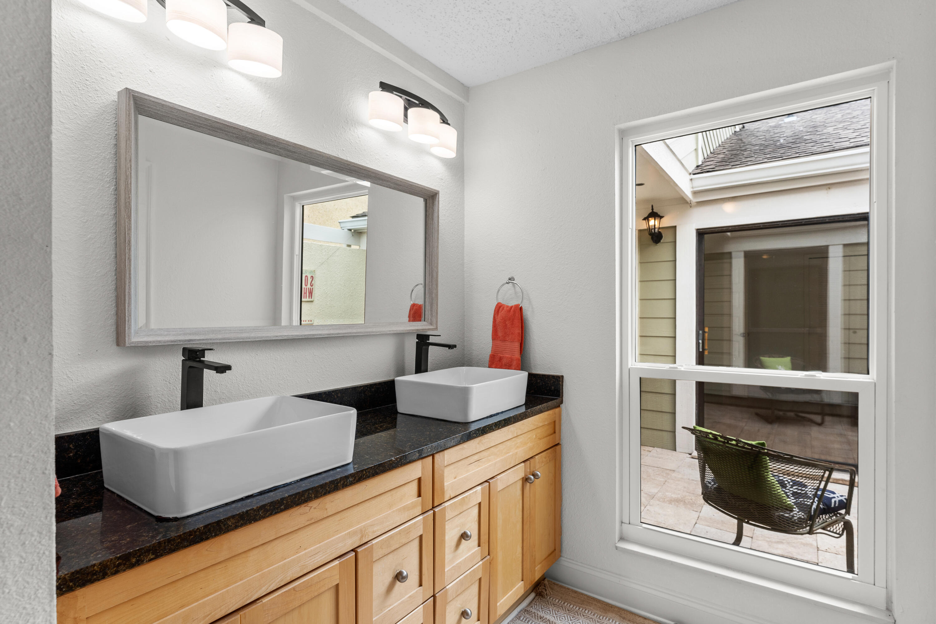 L'ATRIUM - Residential Lease