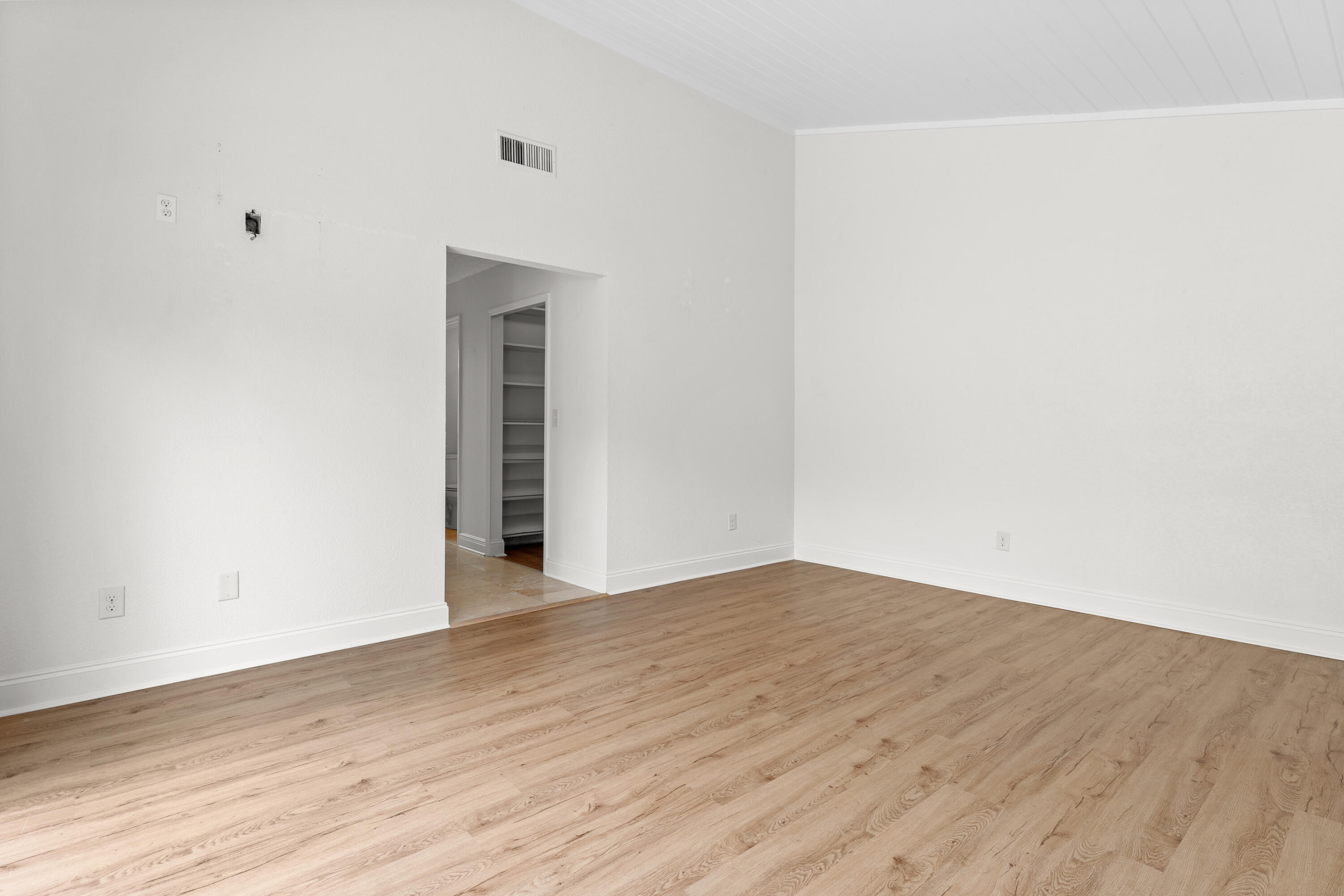 L'ATRIUM - Residential Lease