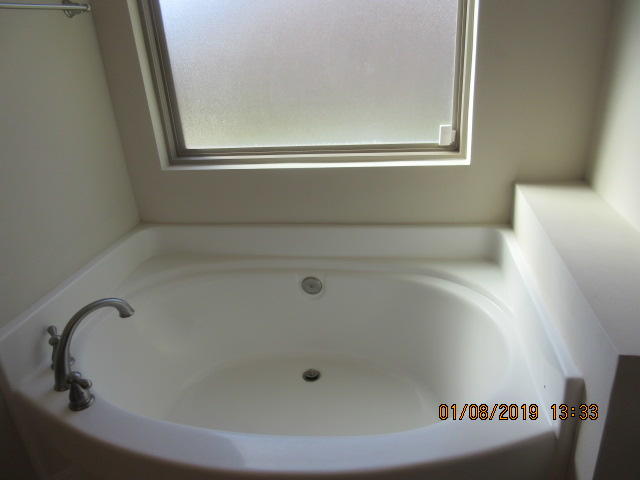 METES & BOUNDS - Residential Lease