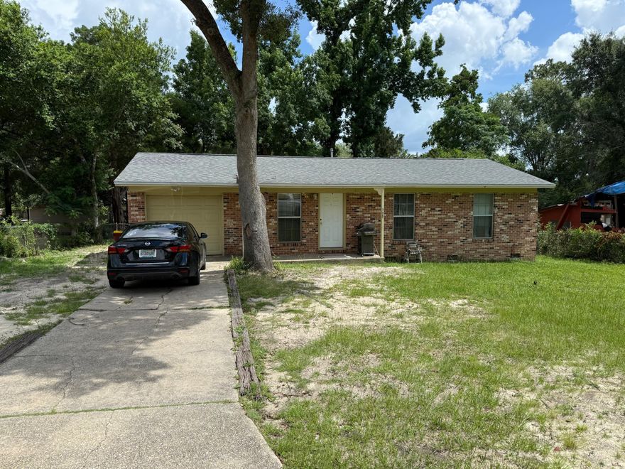 Being sold As-Is. Cozy 3 bedroom and 1.5 bathroom home located conveniently off Valley Rd. Just far enough from Hwy 90 and Hwy 85 to avoid traffic. Easy access to several grocery stores and dining. Buyer to verify all pertinent information.