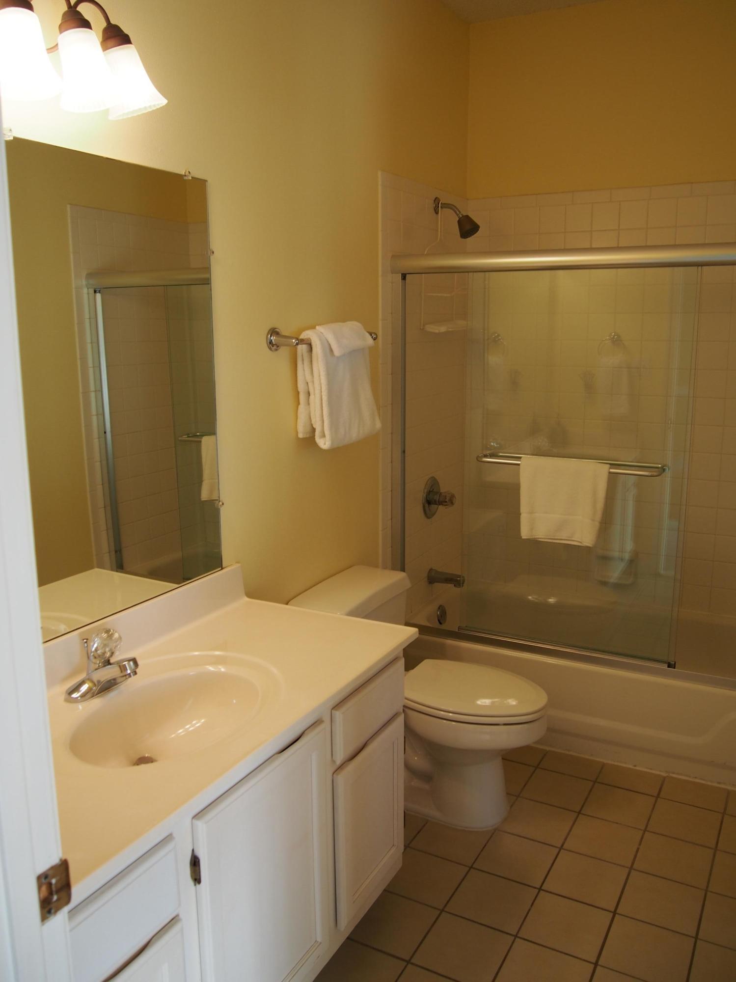 SANDCASTLES BY THE SEA T/H PH 1 - Residential