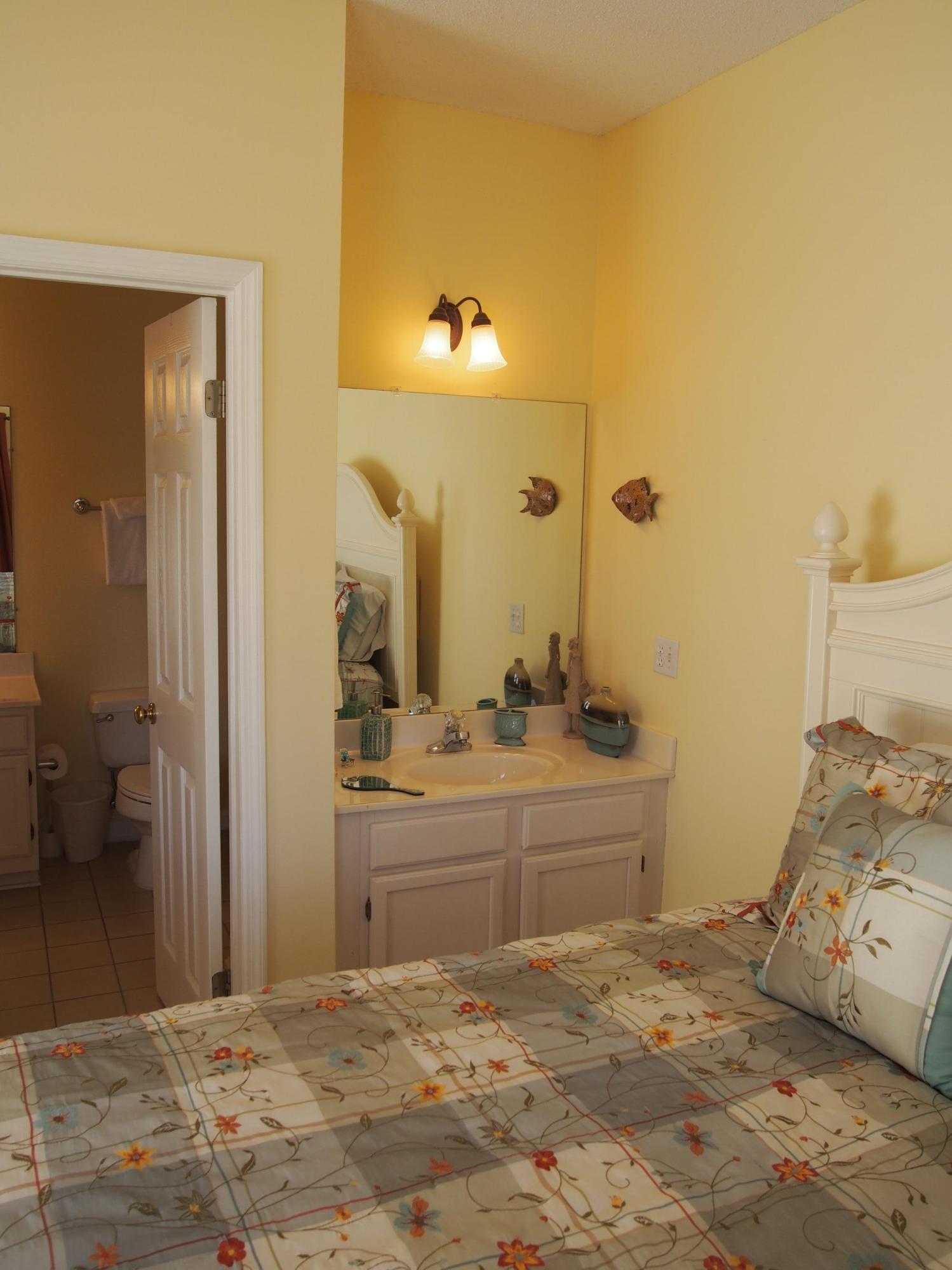 SANDCASTLES BY THE SEA T/H PH 1 - Residential