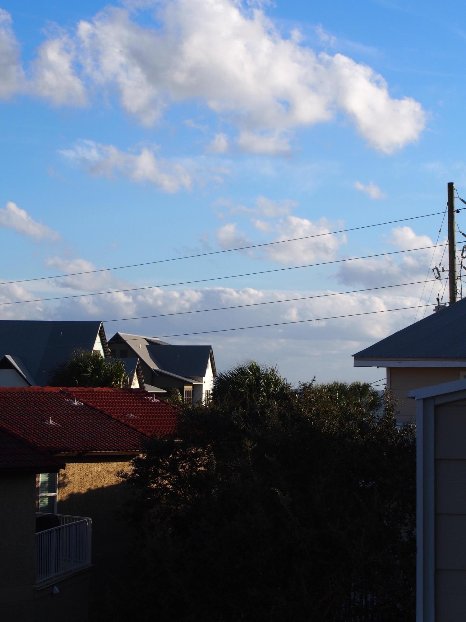 SANDCASTLES BY THE SEA T/H PH 1 - Residential