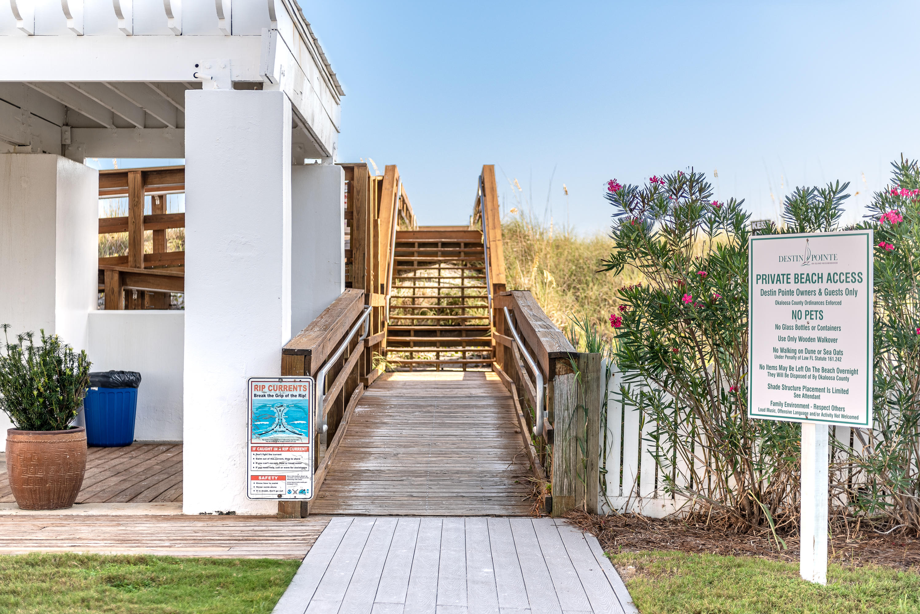 DESTIN POINTE - Residential