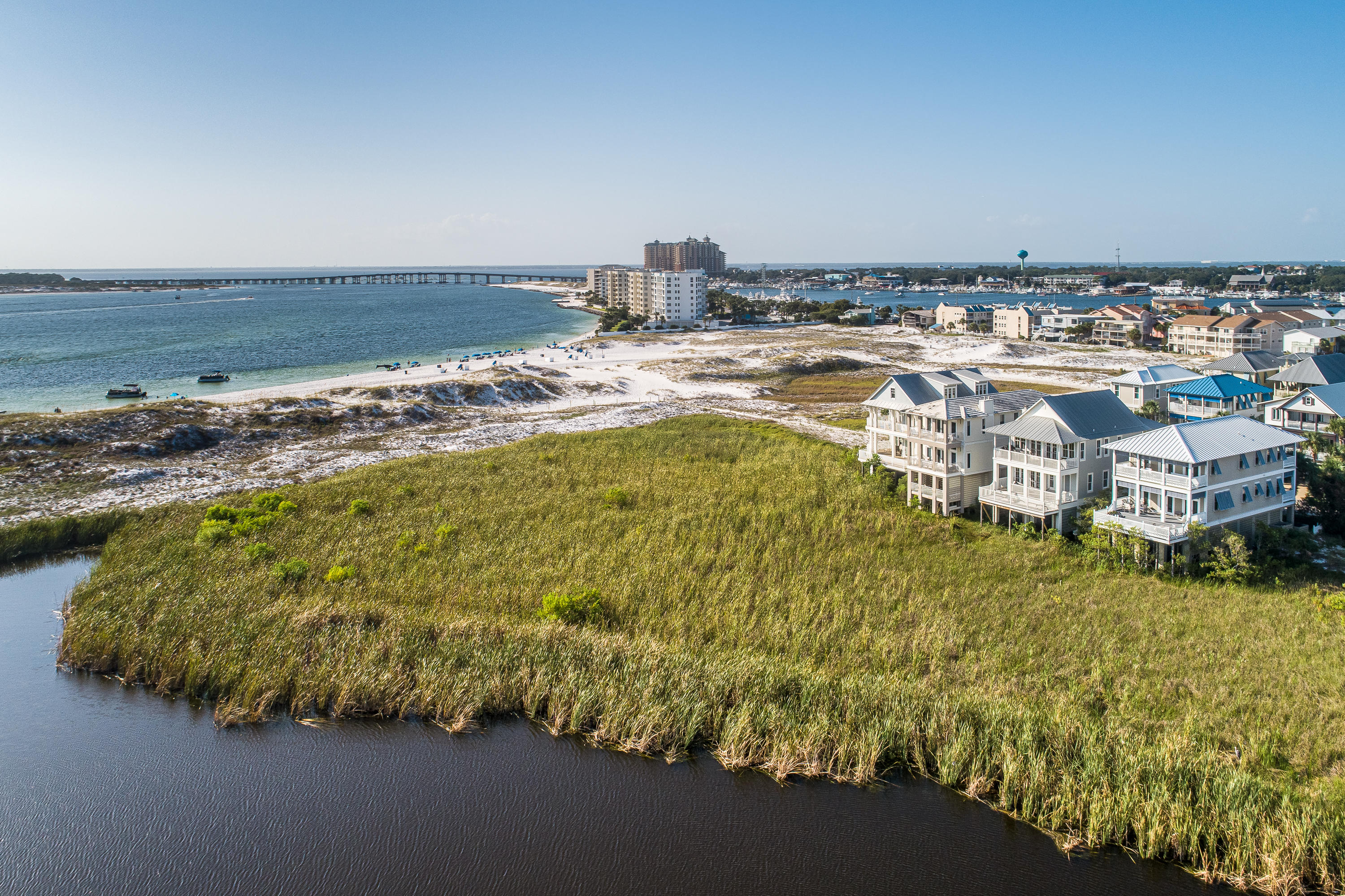DESTIN POINTE - Residential