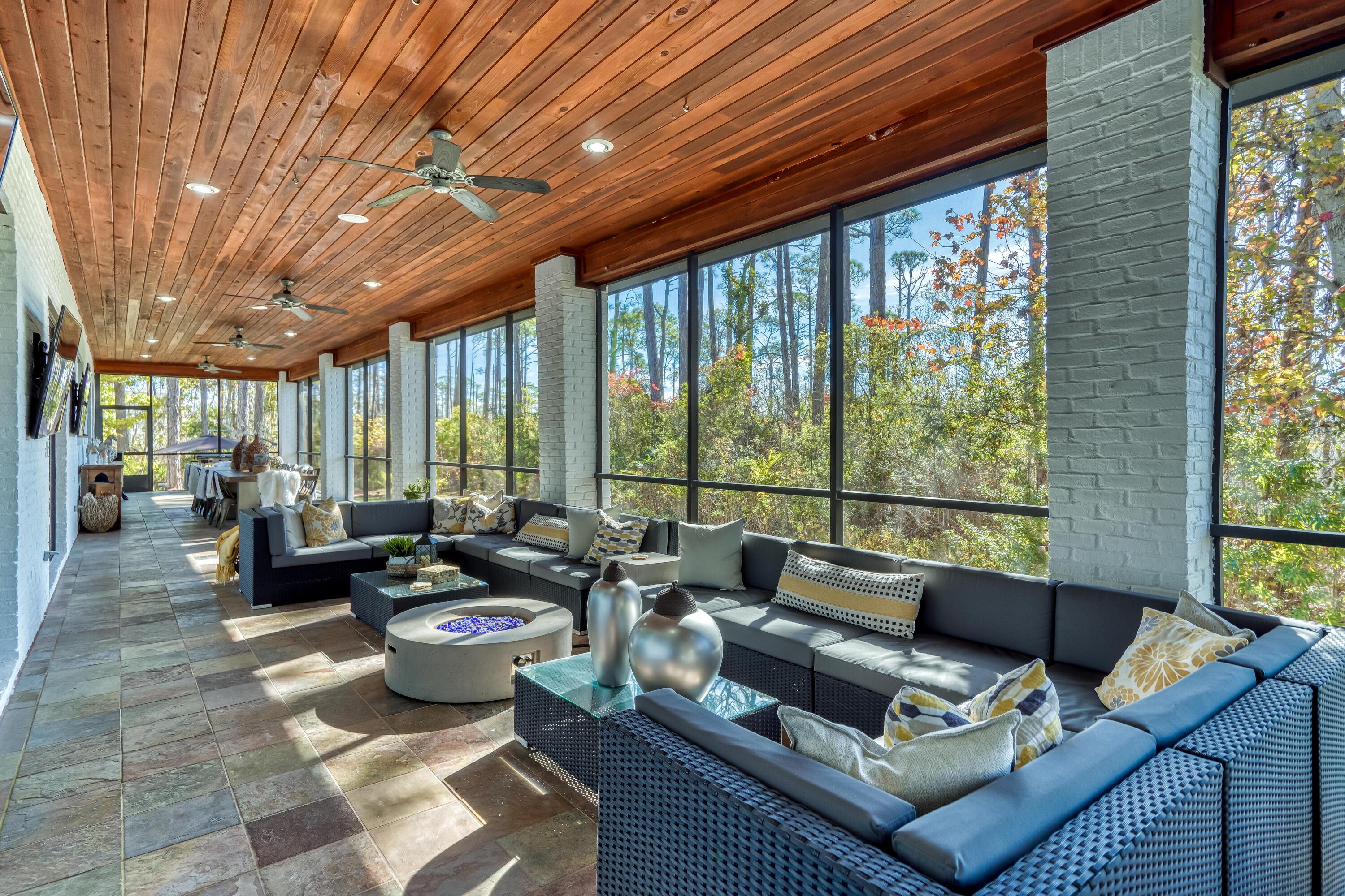 REGATTA BAY PH 1 - Residential