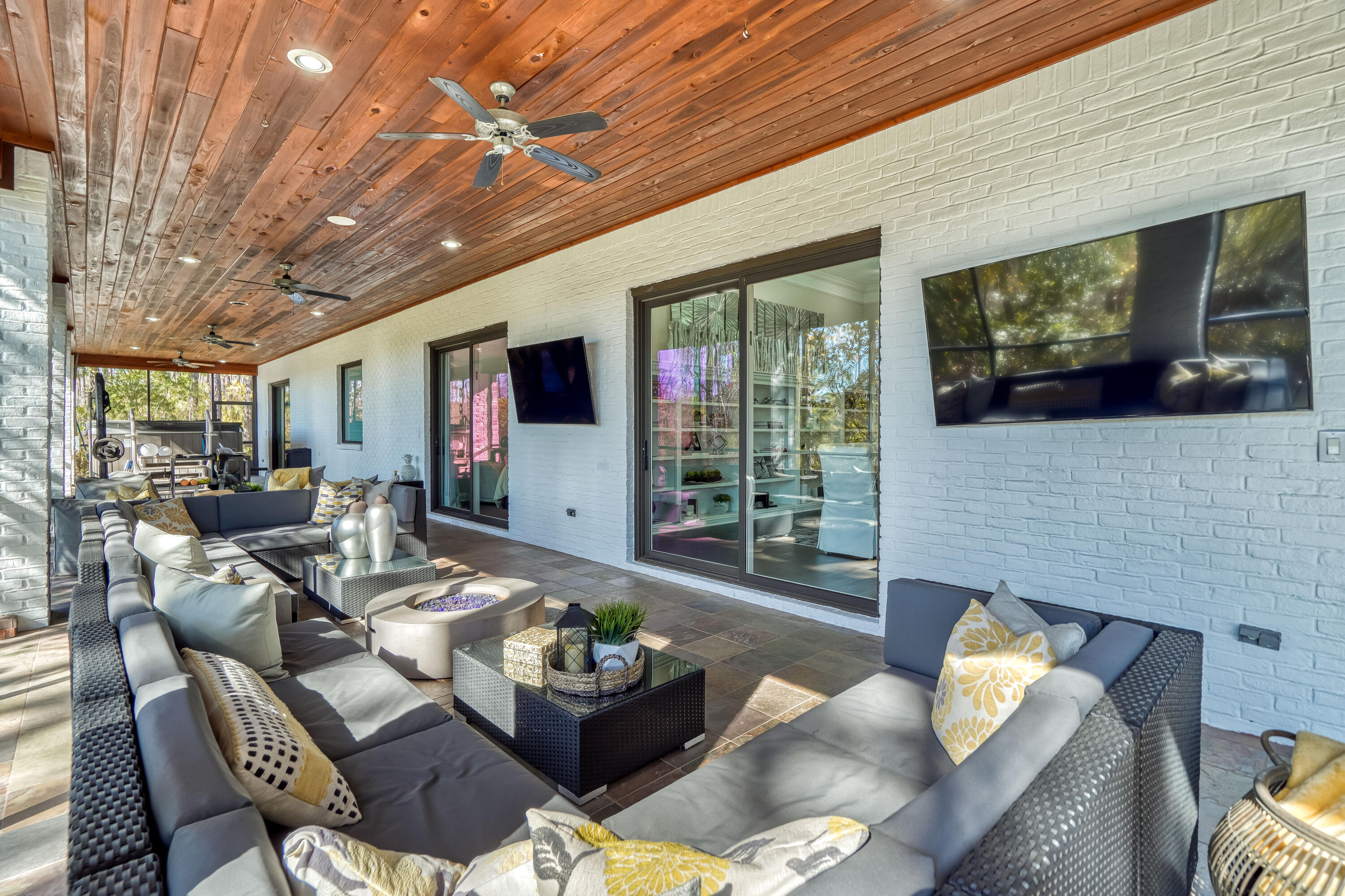 REGATTA BAY PH 1 - Residential