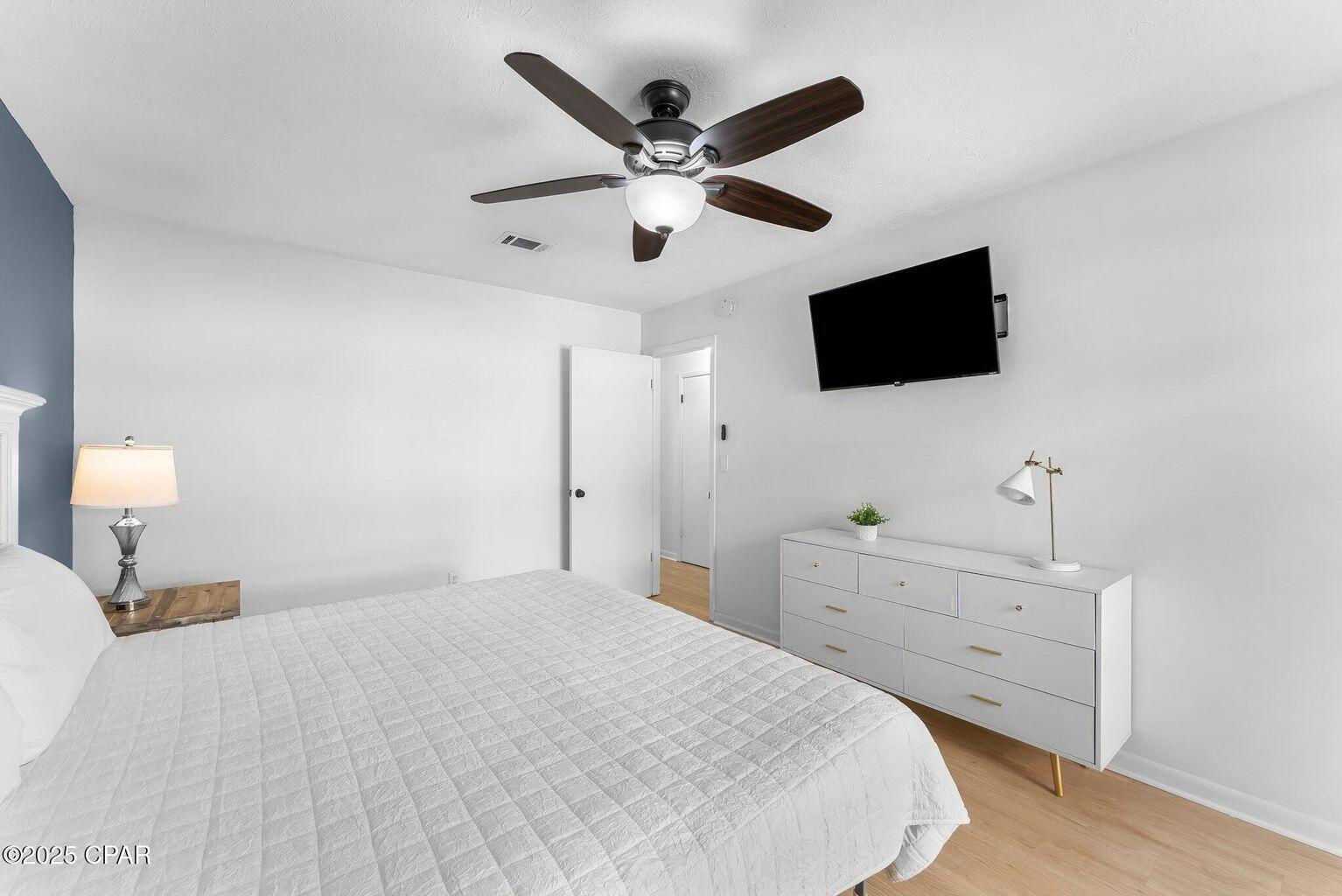 OPEN SANDS - Residential