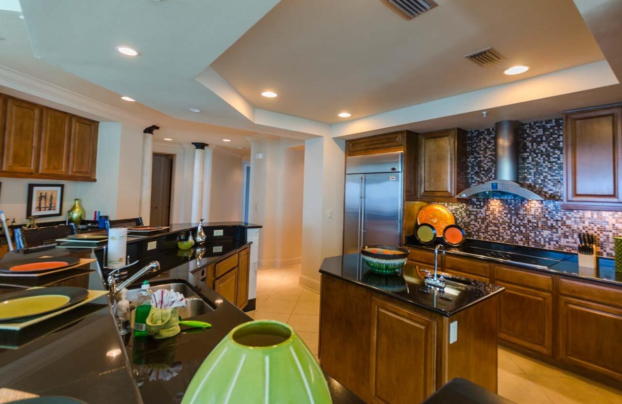 SIGNATURE BEACH - Residential